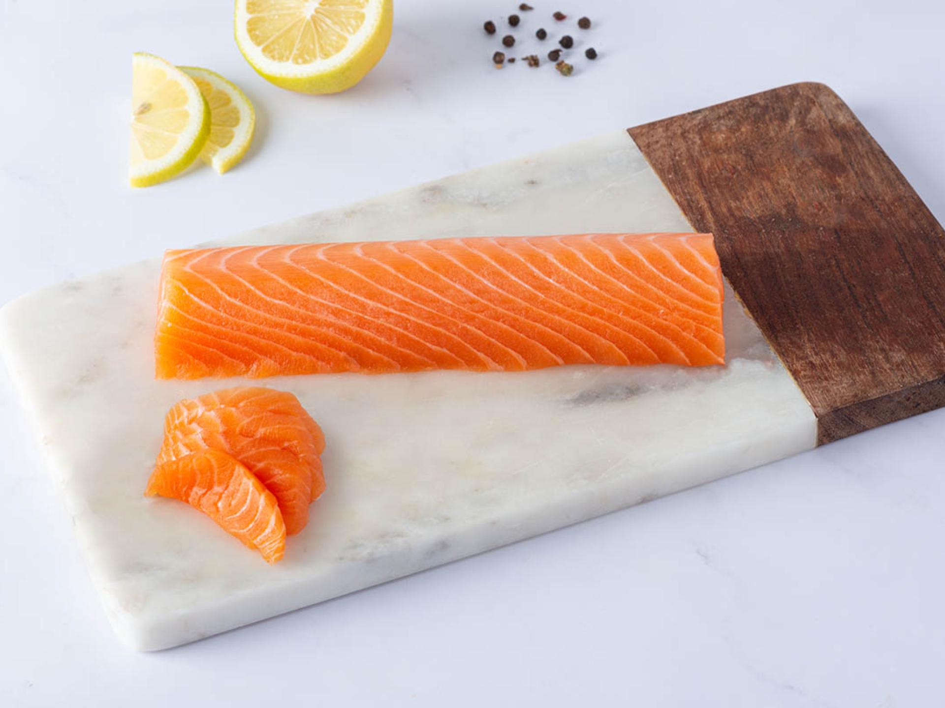 Filetto di salmone norvegese per sashimi
