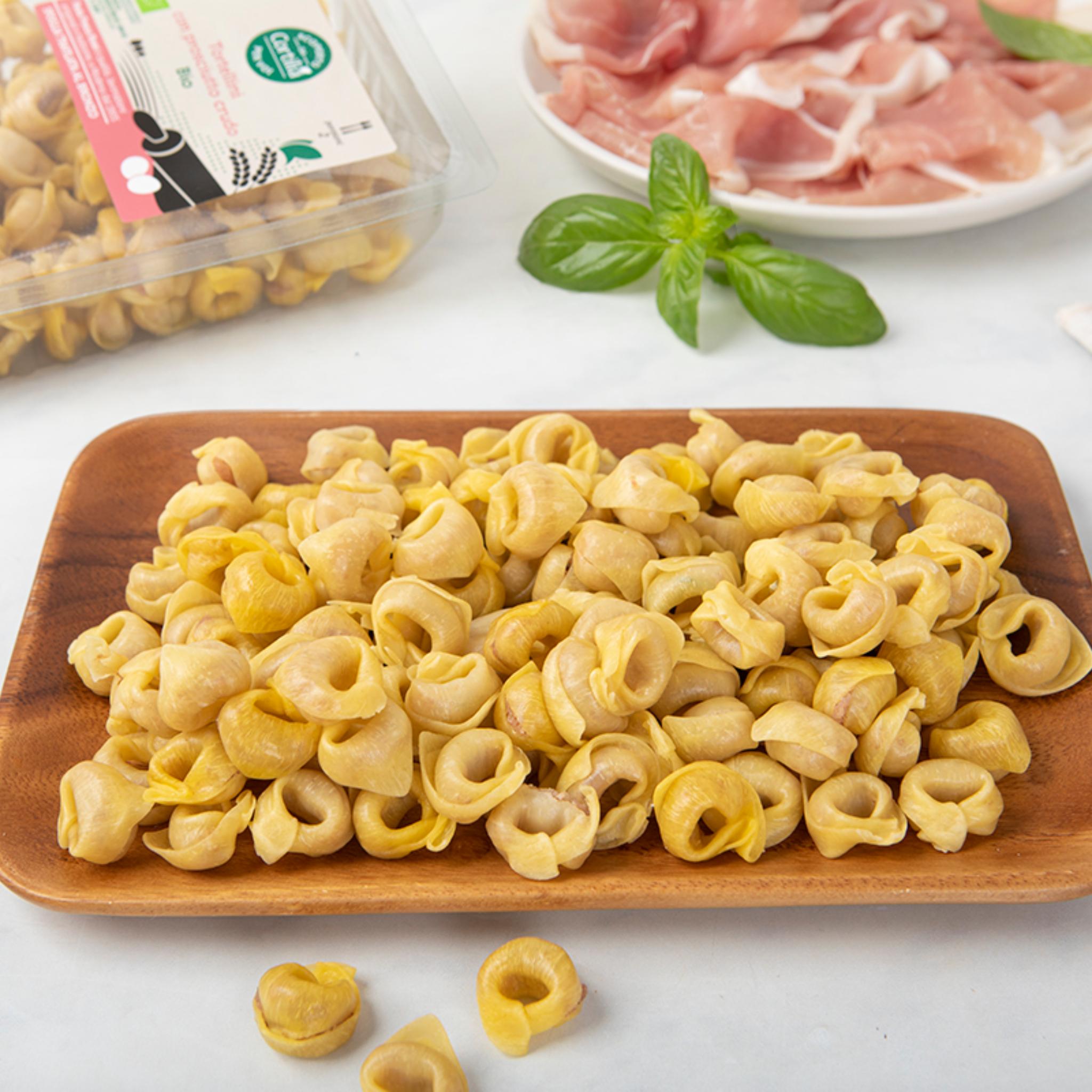 Tortellini con prosciutto crudo BIO