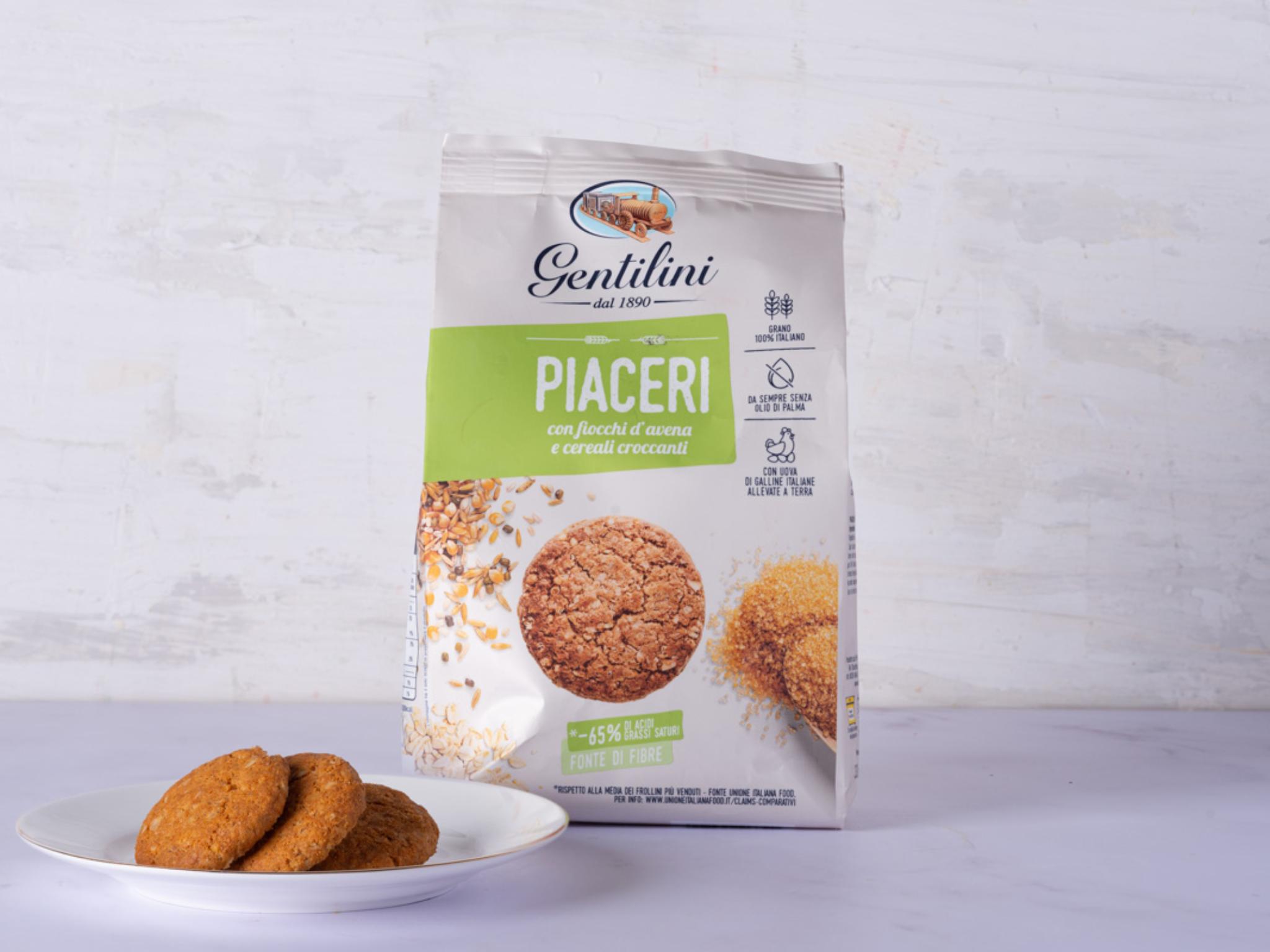 Biscotti con avena tostata e cereali croccanti