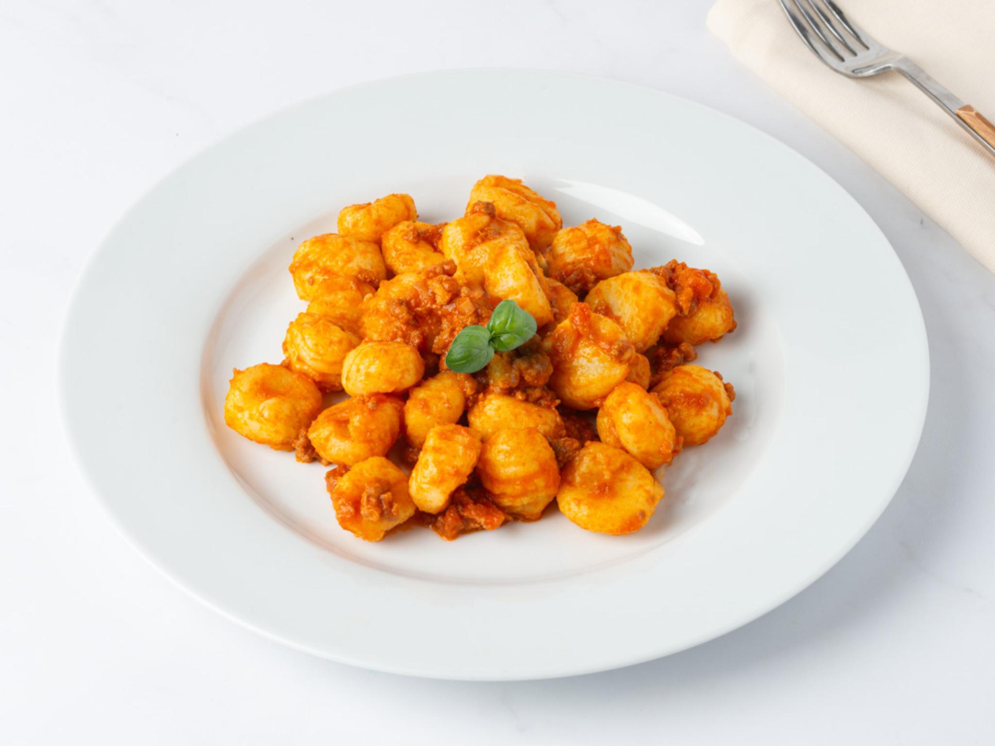 Gnocchi con ragù alla bolognese