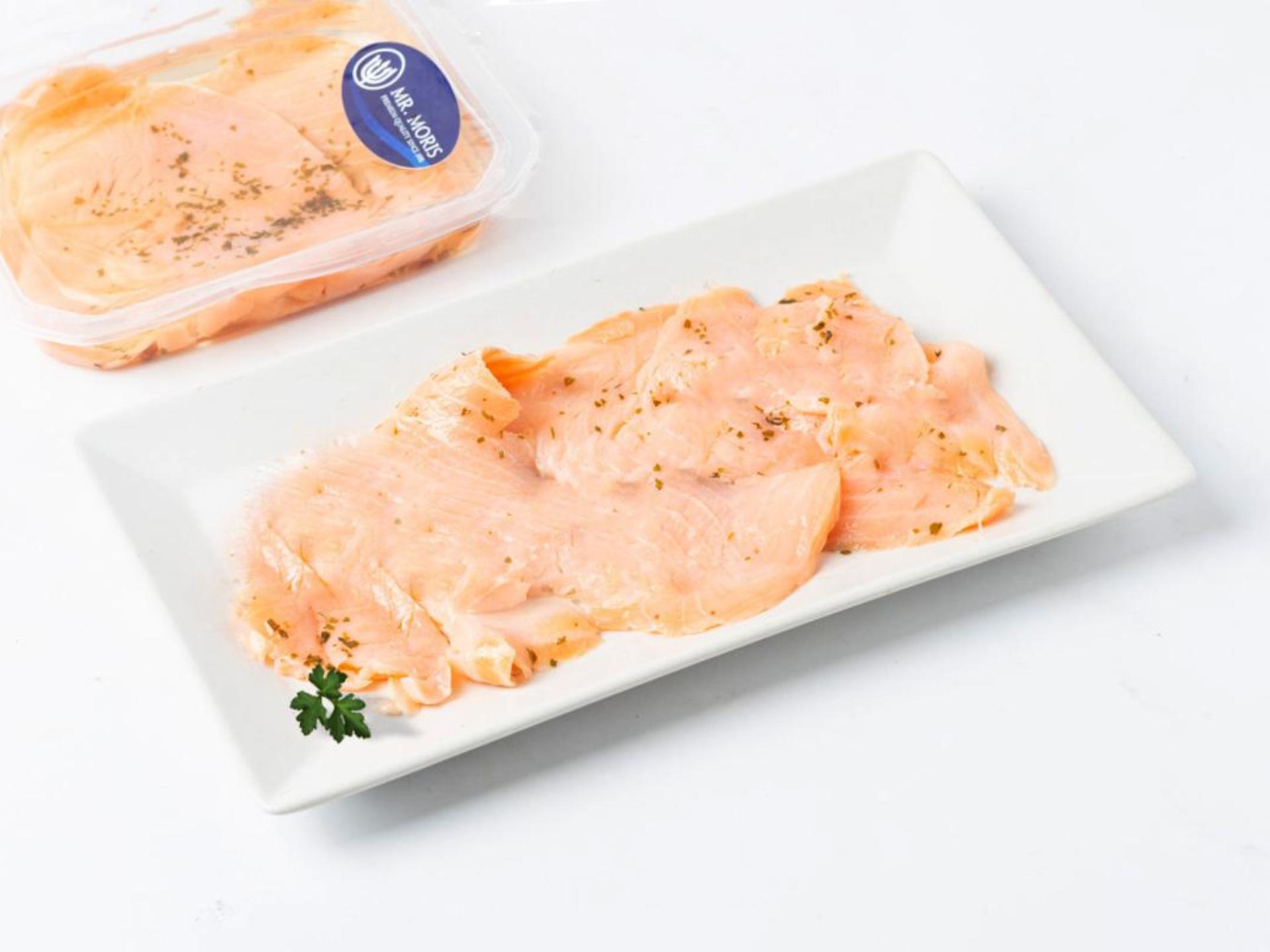Carpaccio di salmone affumicato e marinato