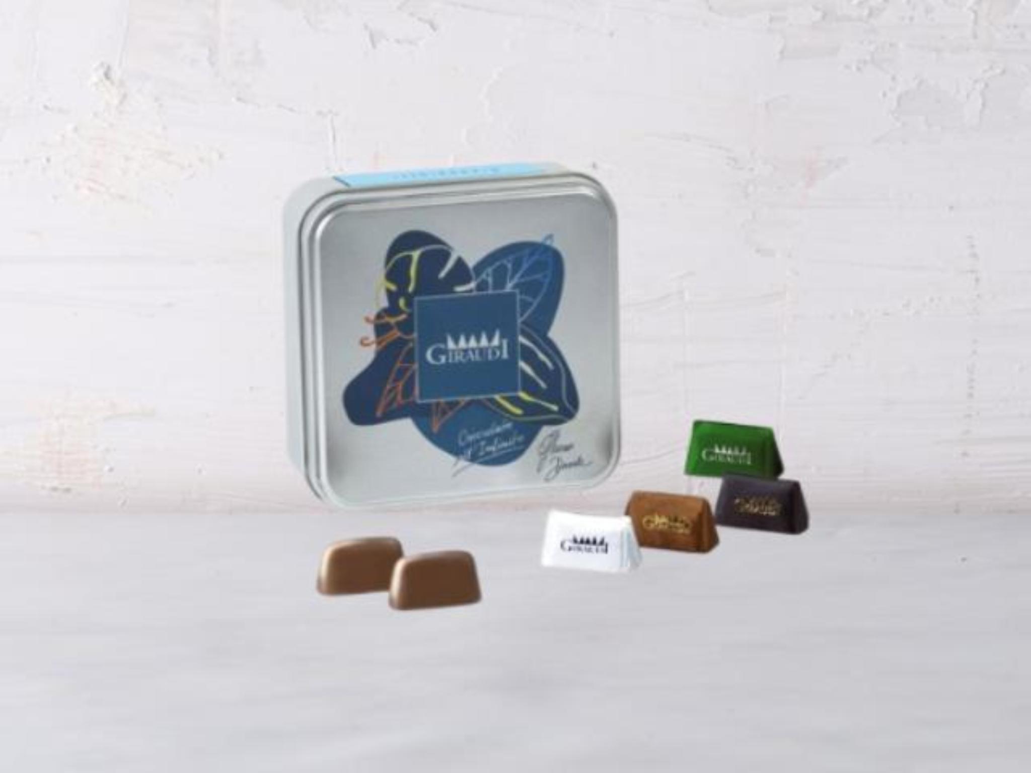 Cofanetto in latta con gianduiotti assortiti
