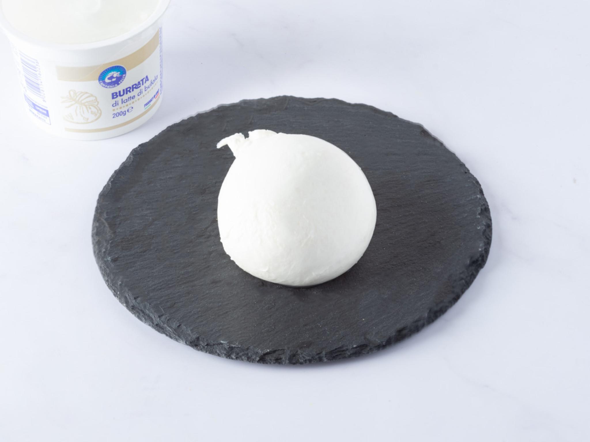 Burrata di latte di bufala