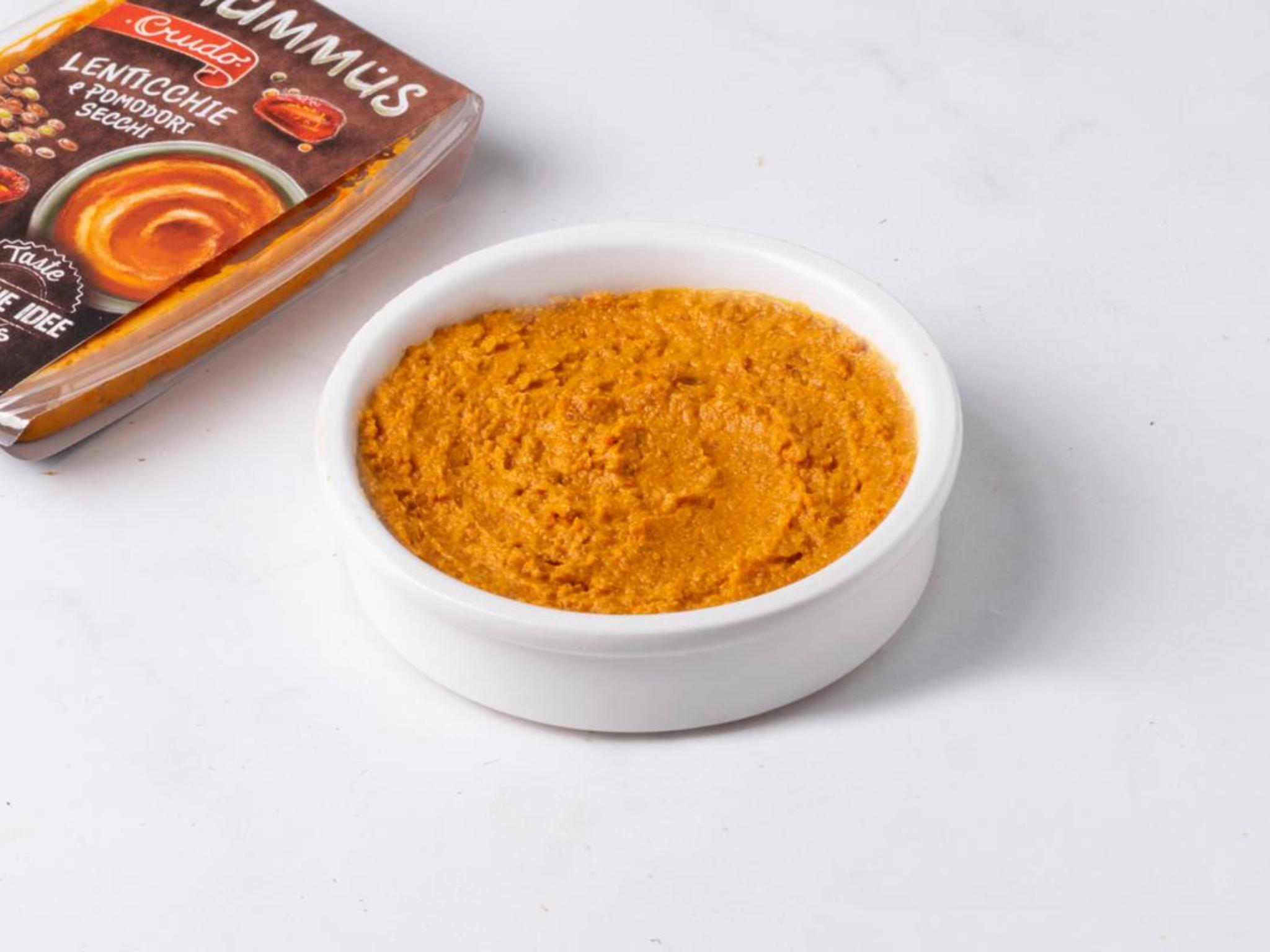 Hummus di lenticchie con pomodori secchi