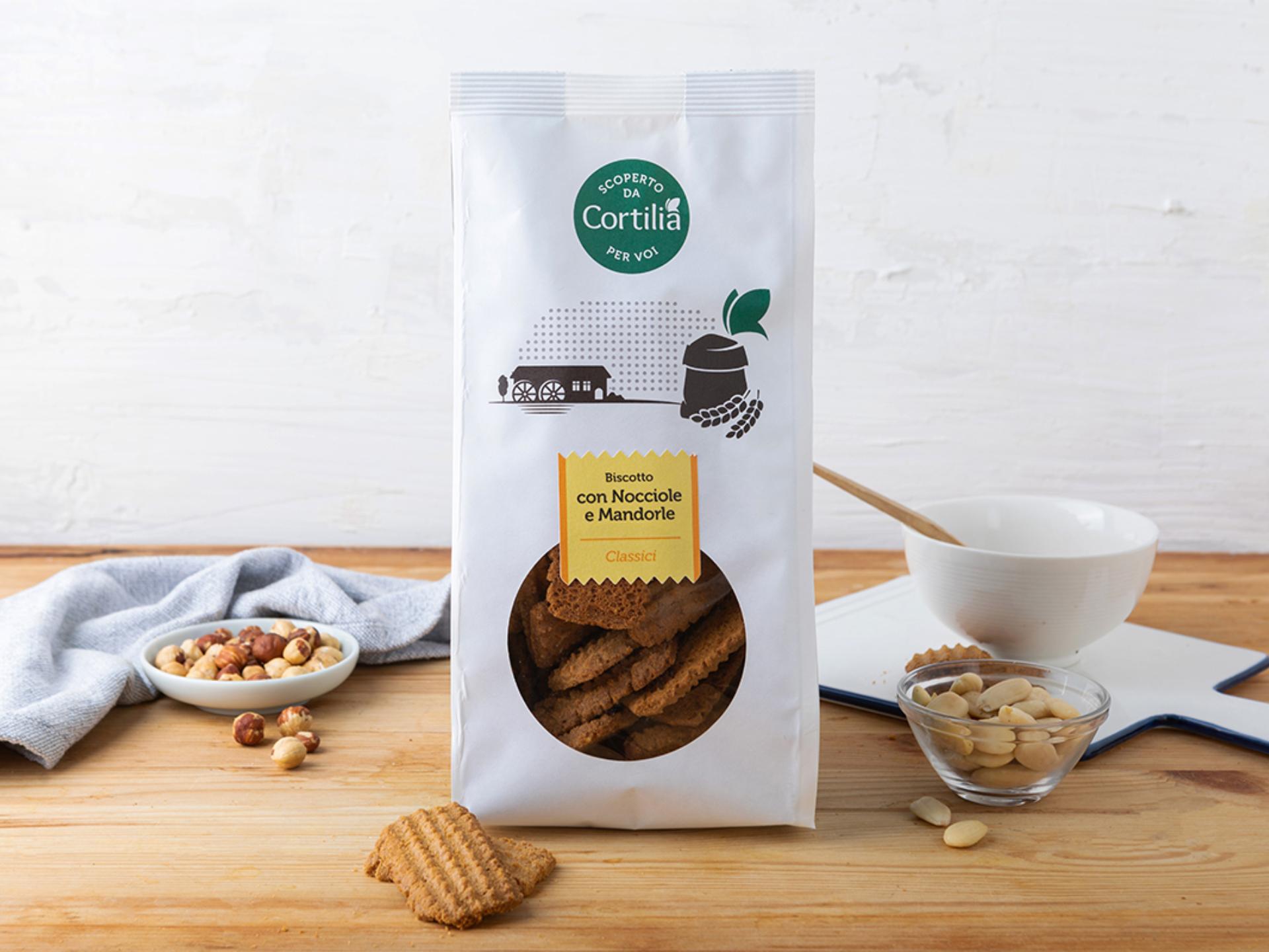 Biscotti con nocciole e mandorle