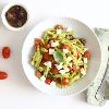 Kit insalata di pasta con pesto, pomodorini e olive