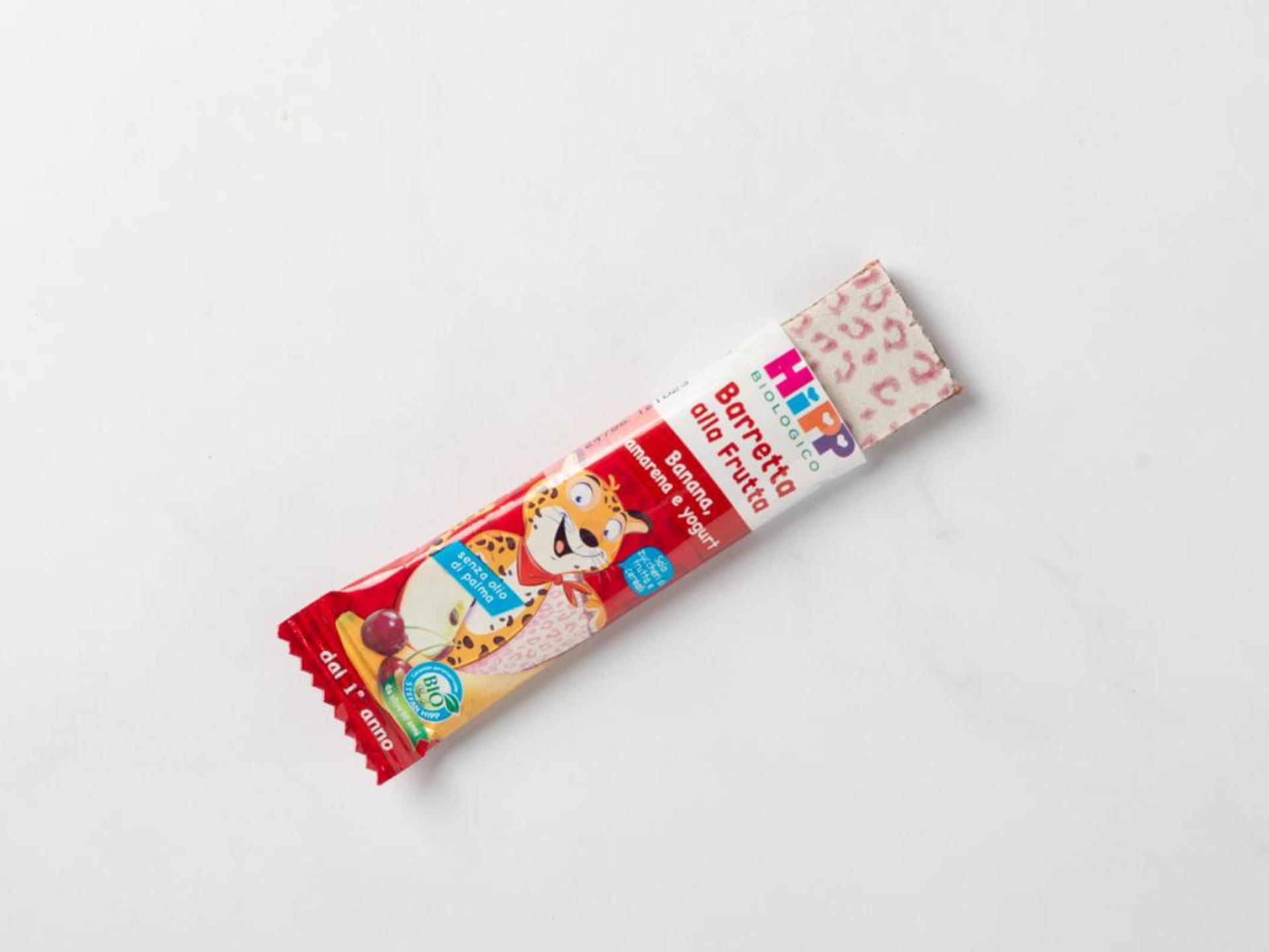 Barretta alla frutta con banana, amarena e yogurt