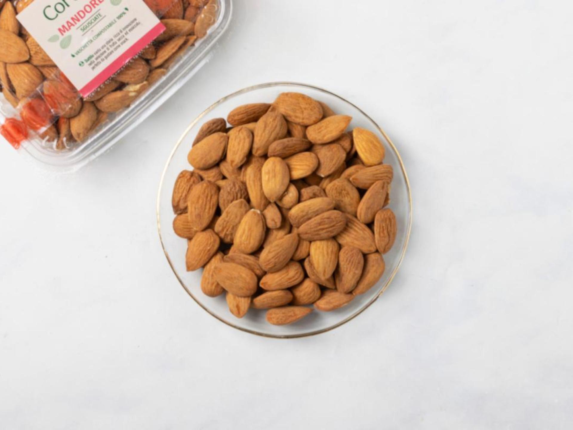 Mandorle sgusciate italiane