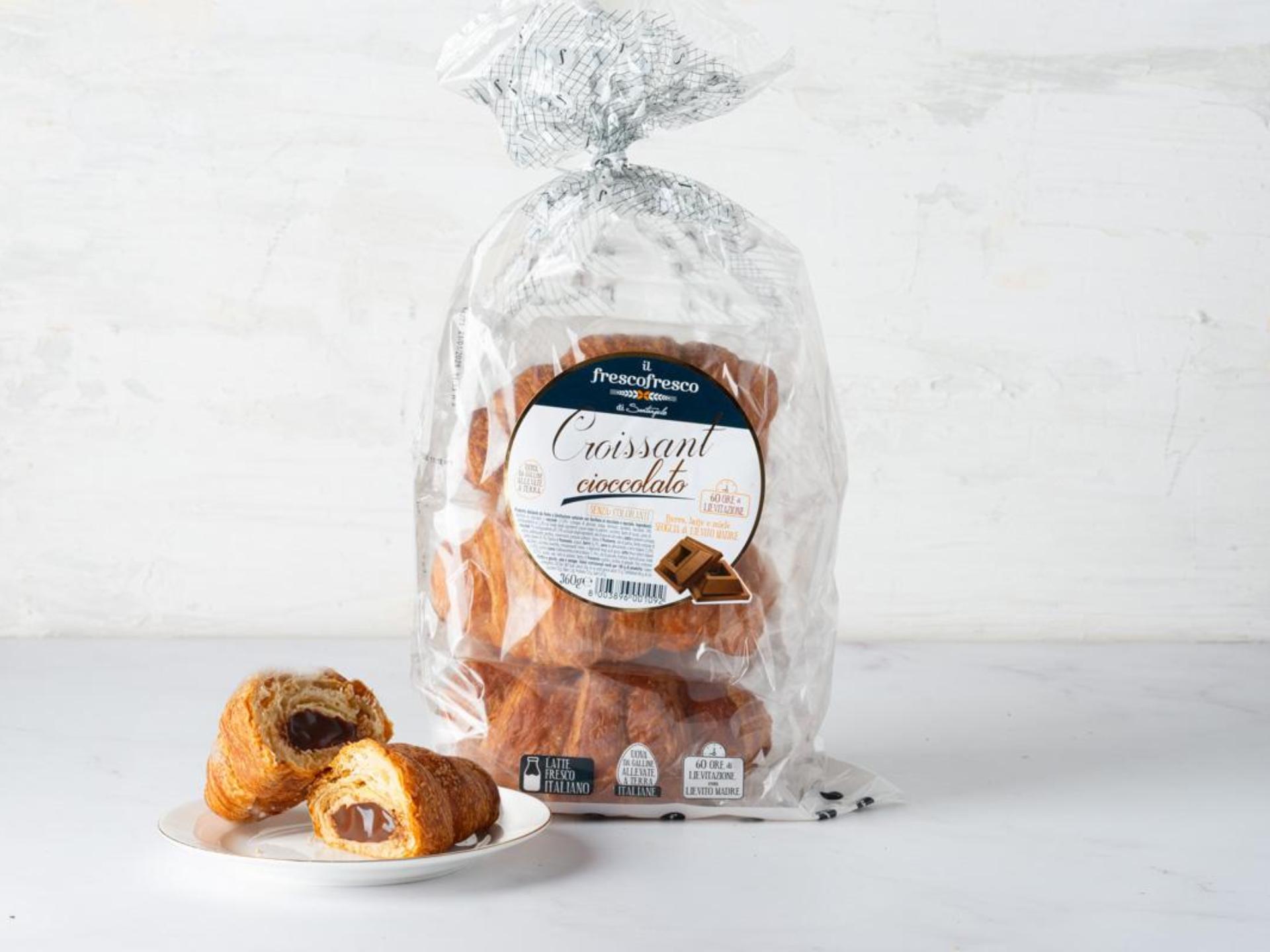 Croissant al cioccolato con lievito madre