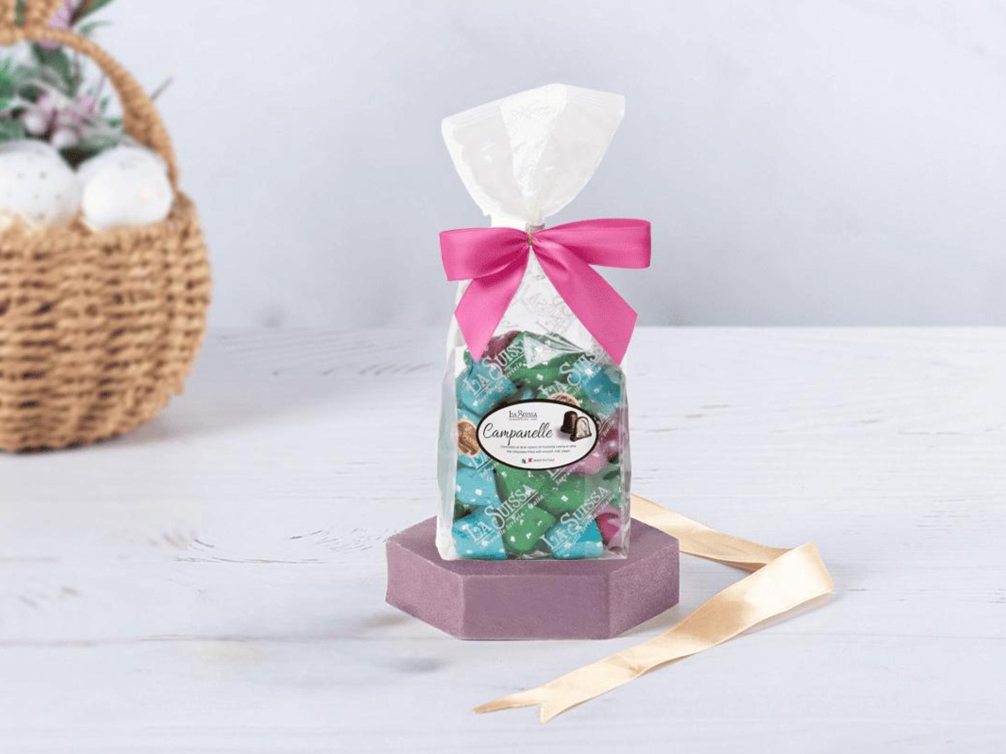 Campanelle di cioccolato ripiene di crema al latte