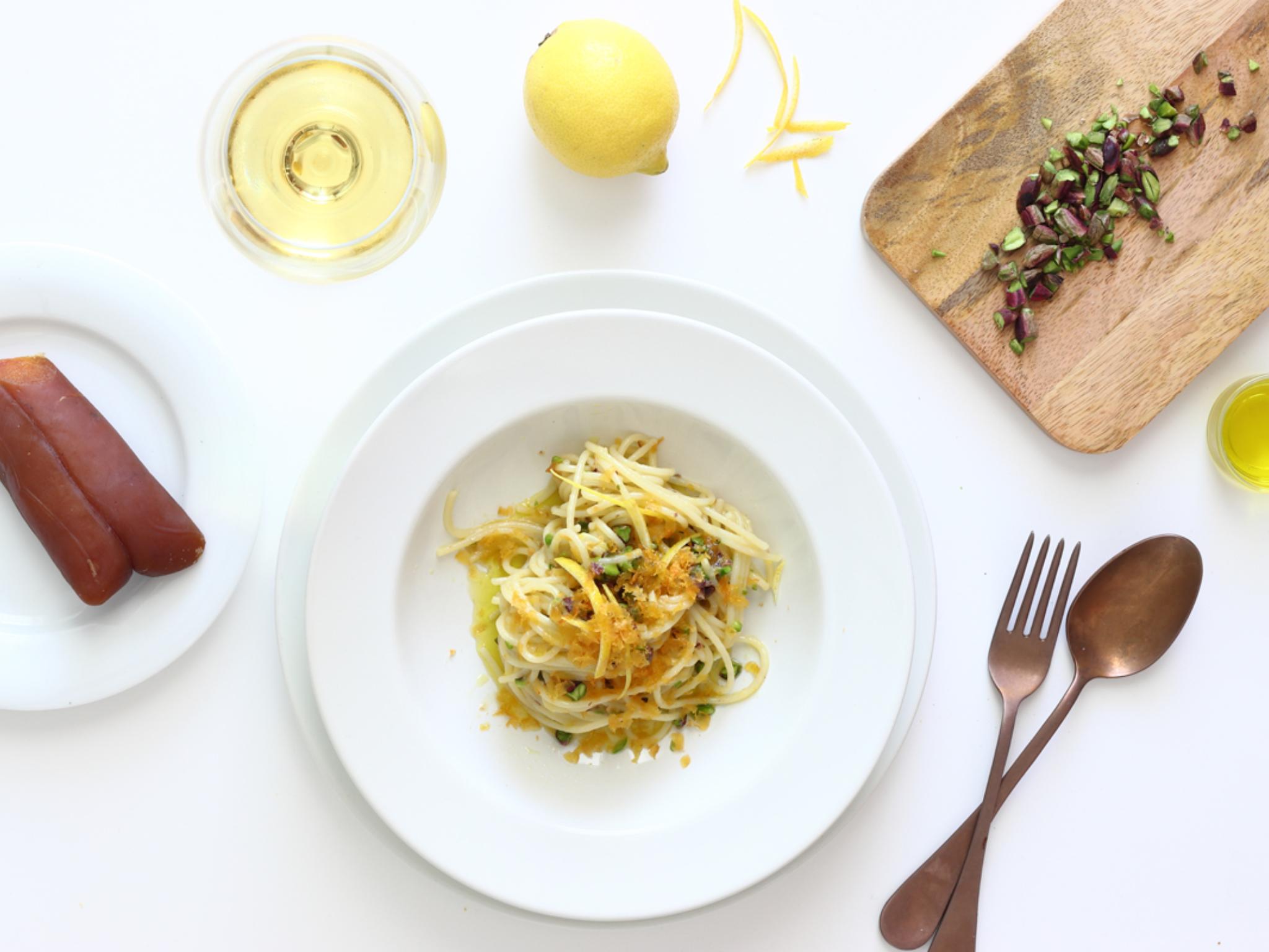 Kit Spaghetti con bottarga e pistacchio di Bronte DOP