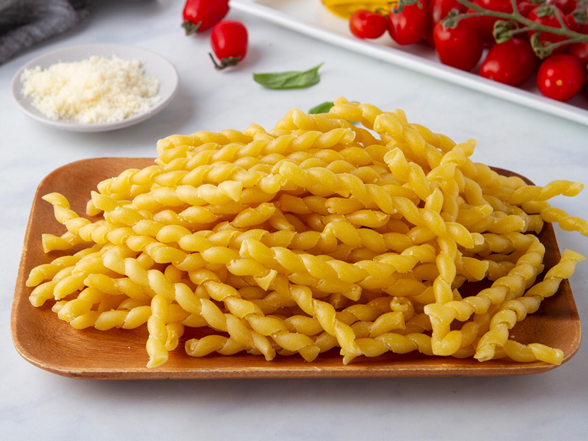 Busiate fresche siciliane