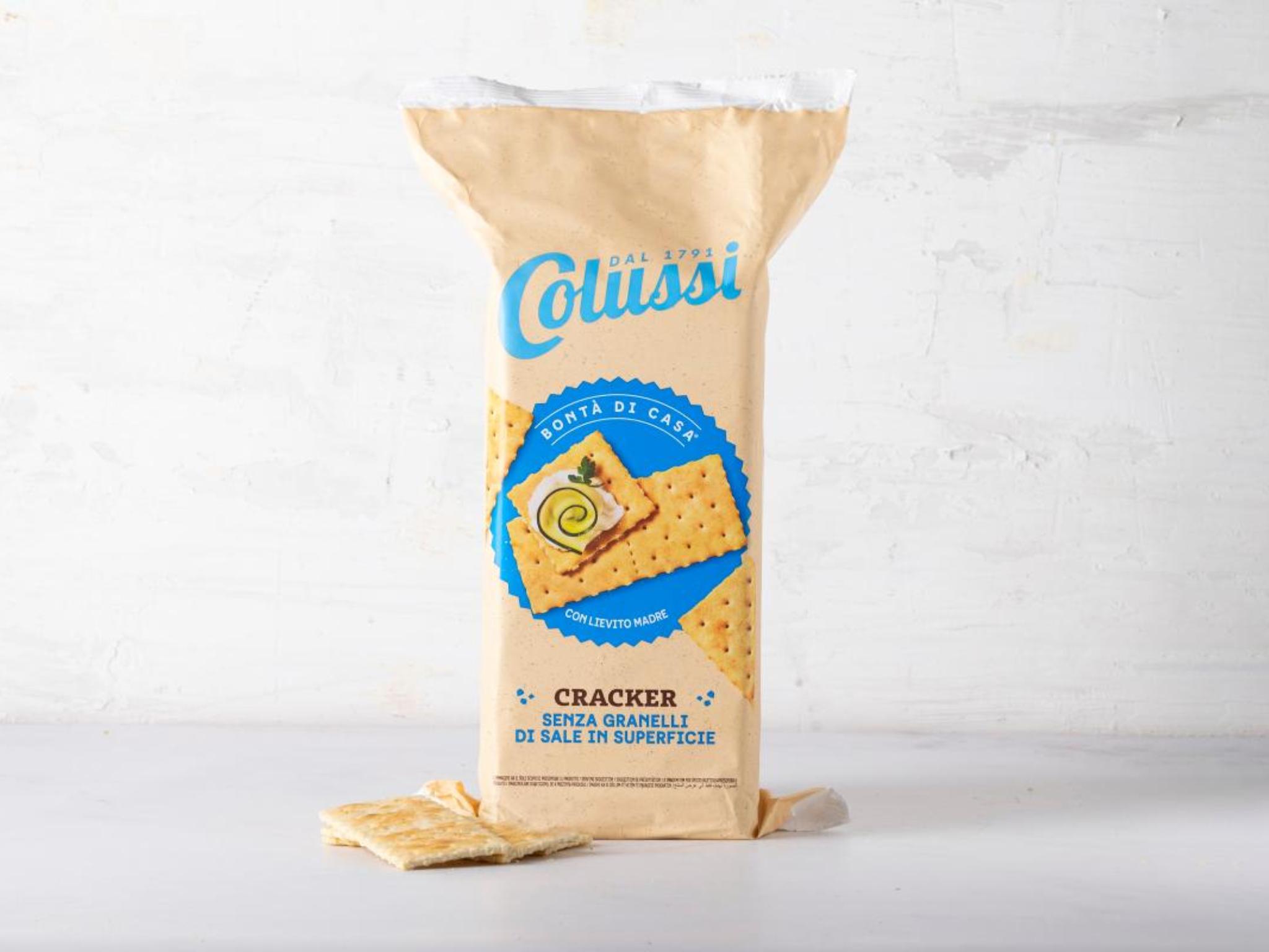 Crackers senza granelli di sale in superficie