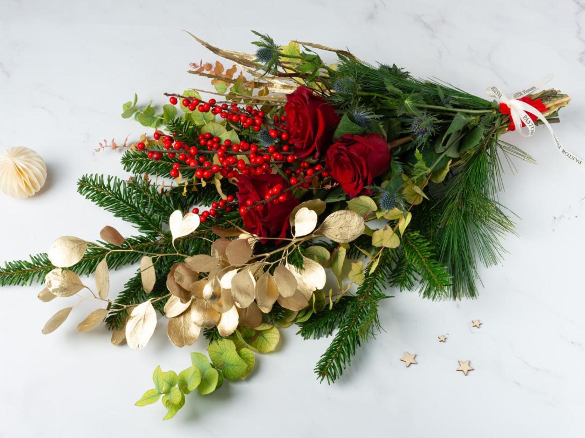 Bouquet di fiori misti delle feste