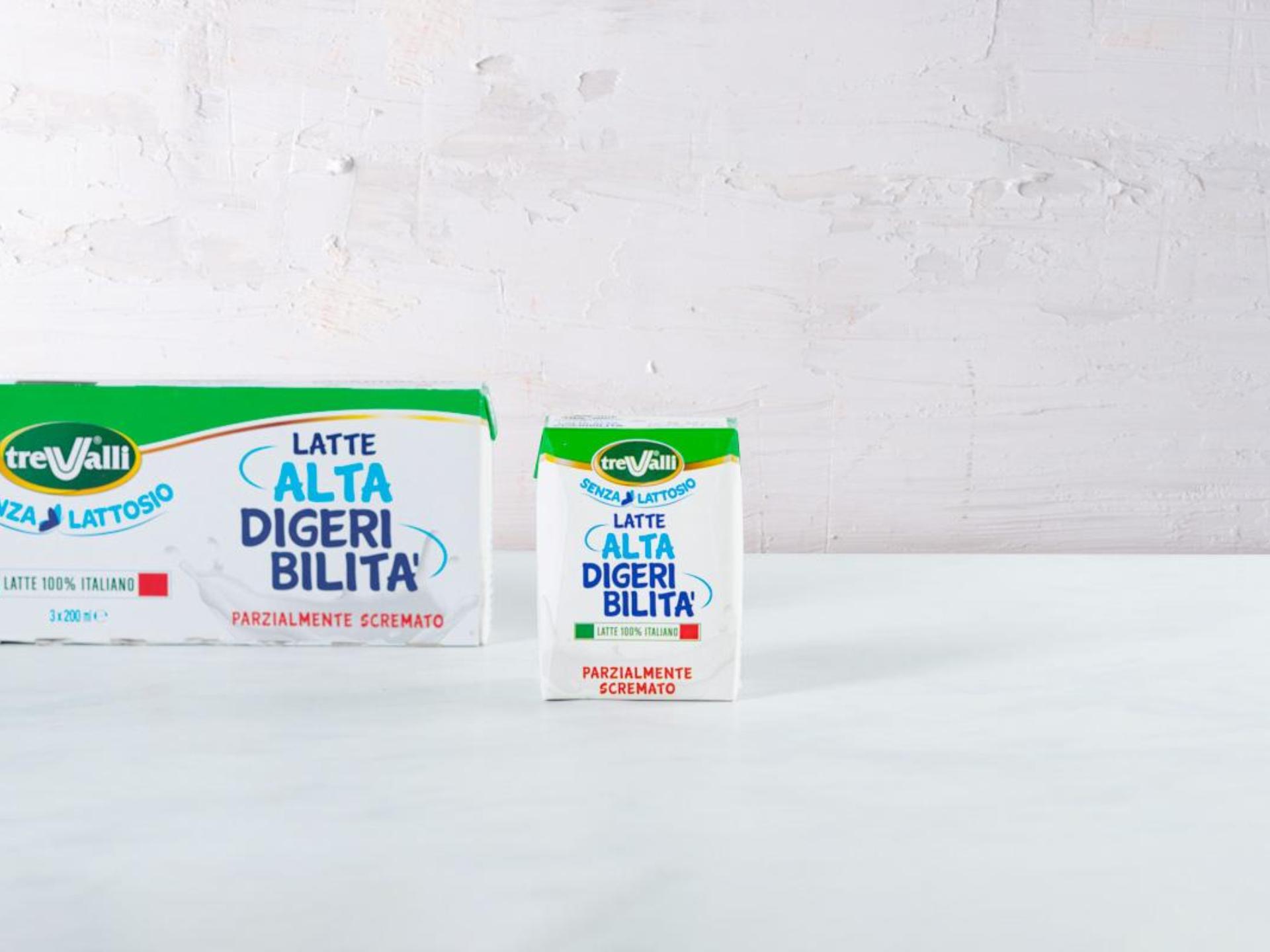 3 Latte parzialmente scremato UHT senza lattosio