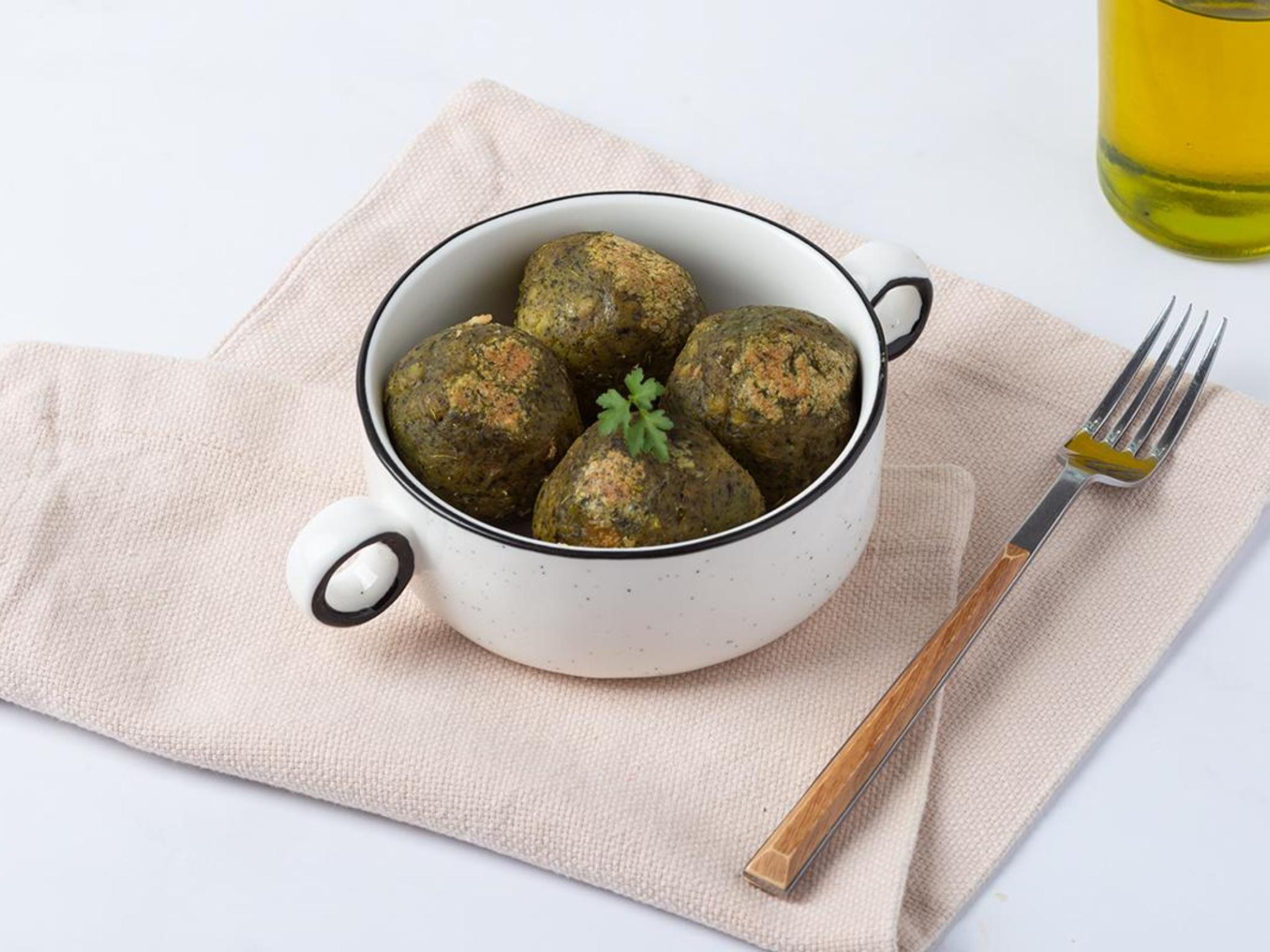 Canederli con erbette e spinaci