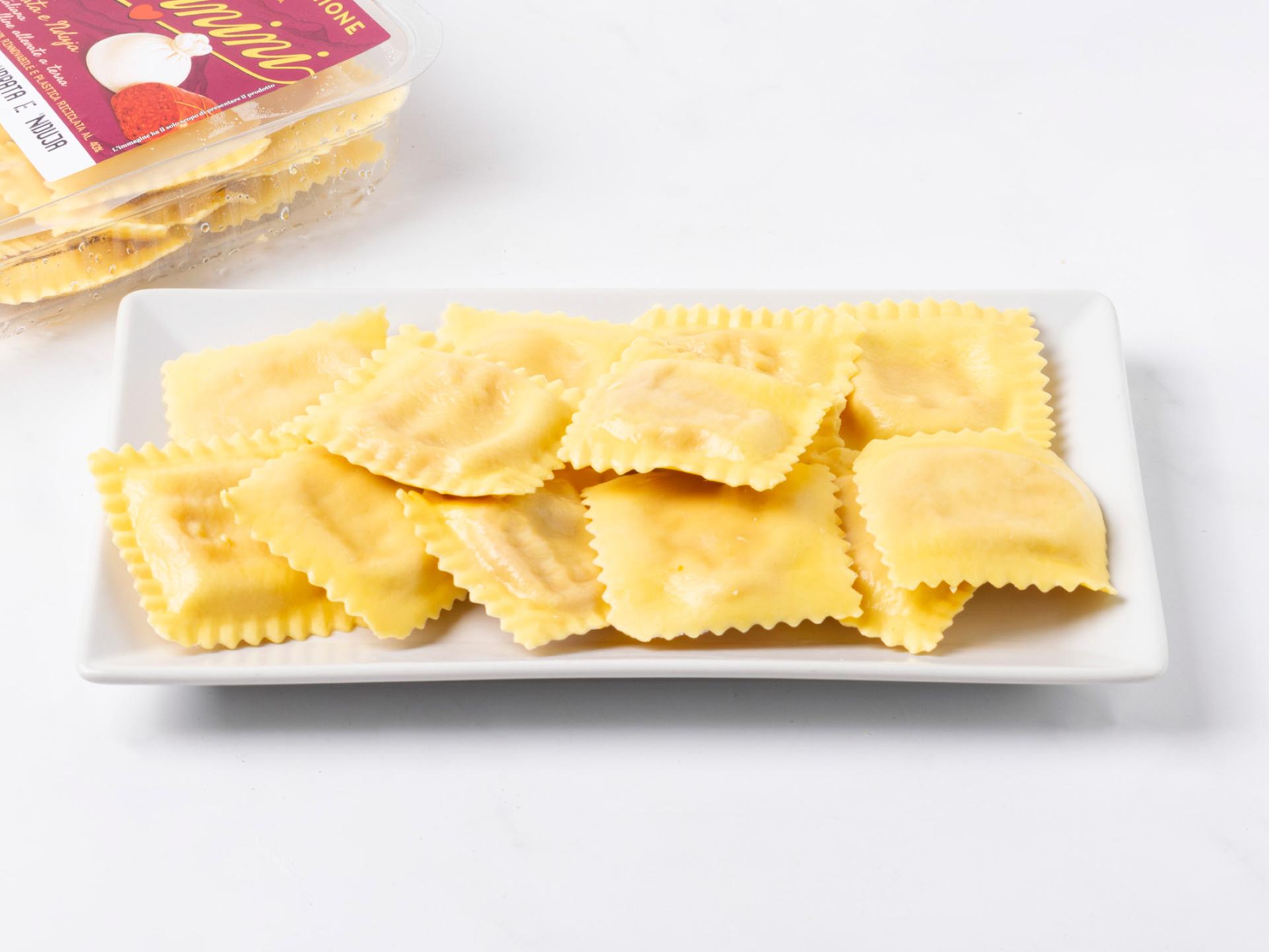 Ravioli con burrata e 'nduja
