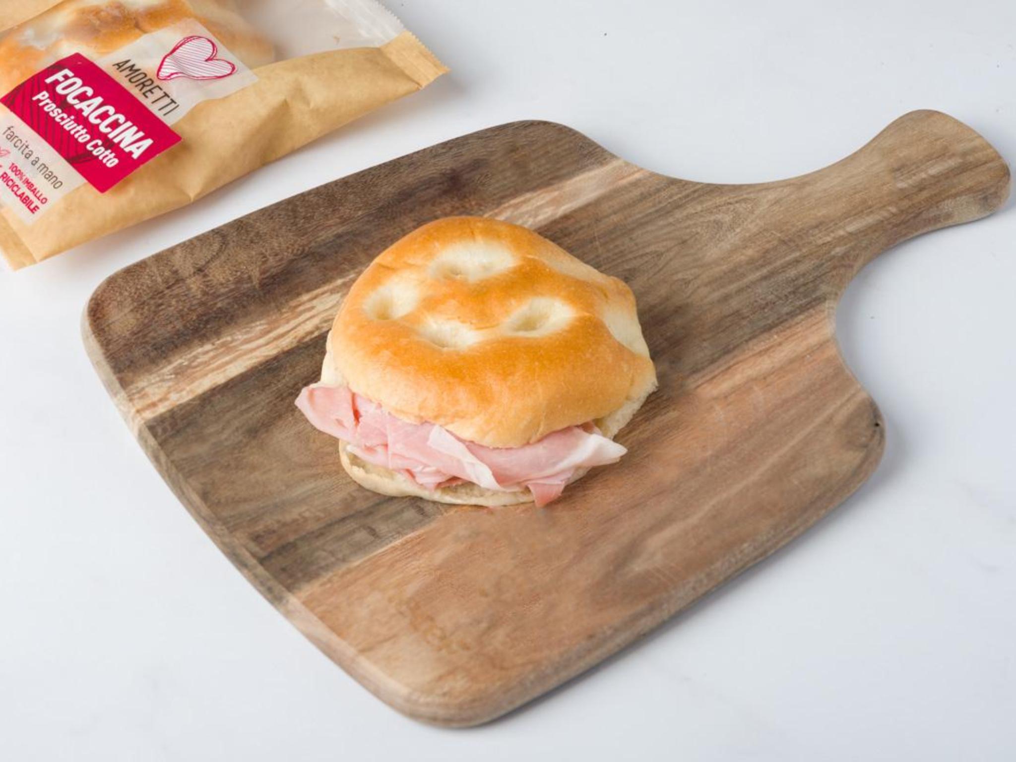 Focaccina con prosciutto cotto