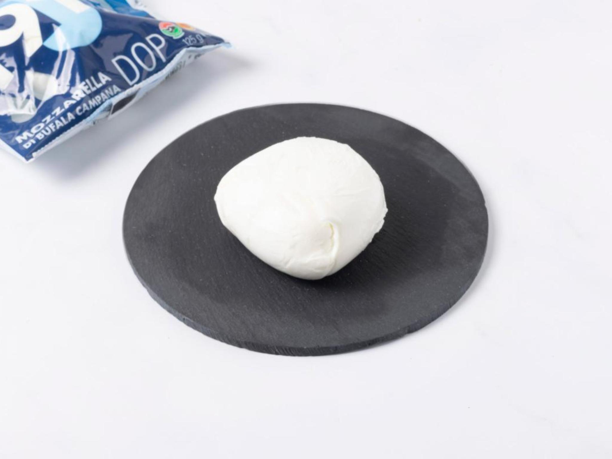 Mozzarella di Bufala Campana DOP