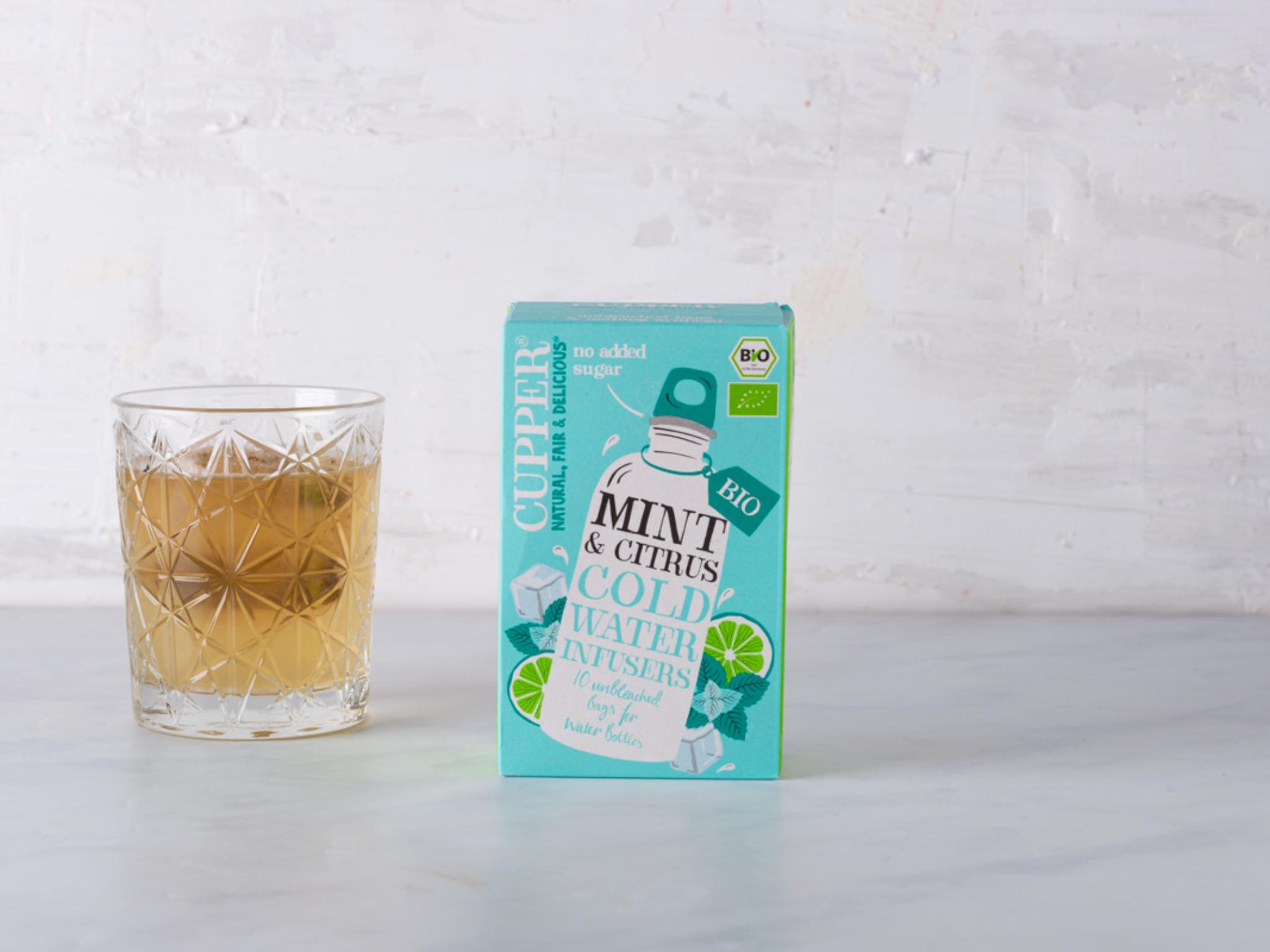 Infuso a freddo con menta e limone BIO