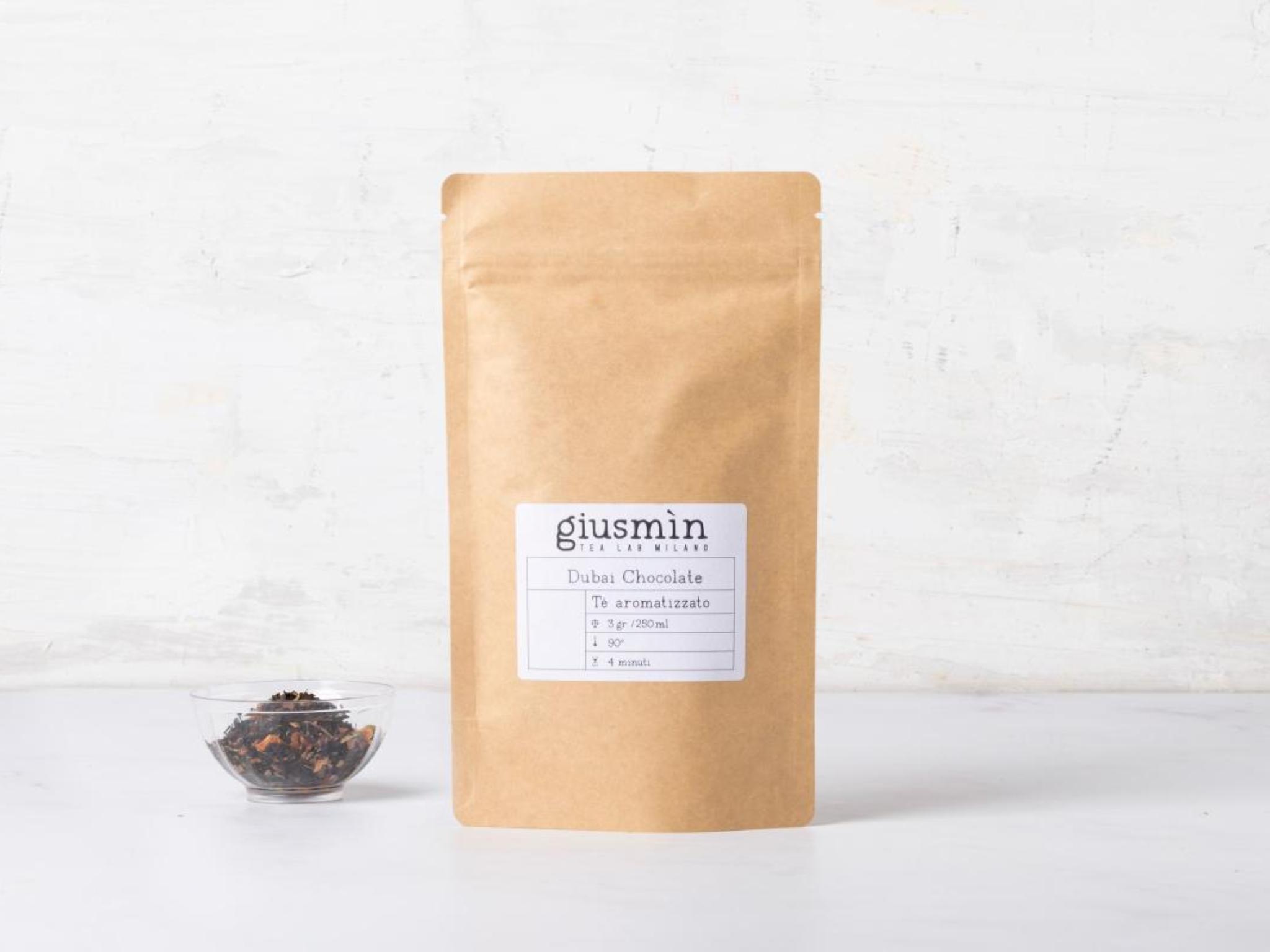 Tè nero aromatizzato al "Dubai chocolate"