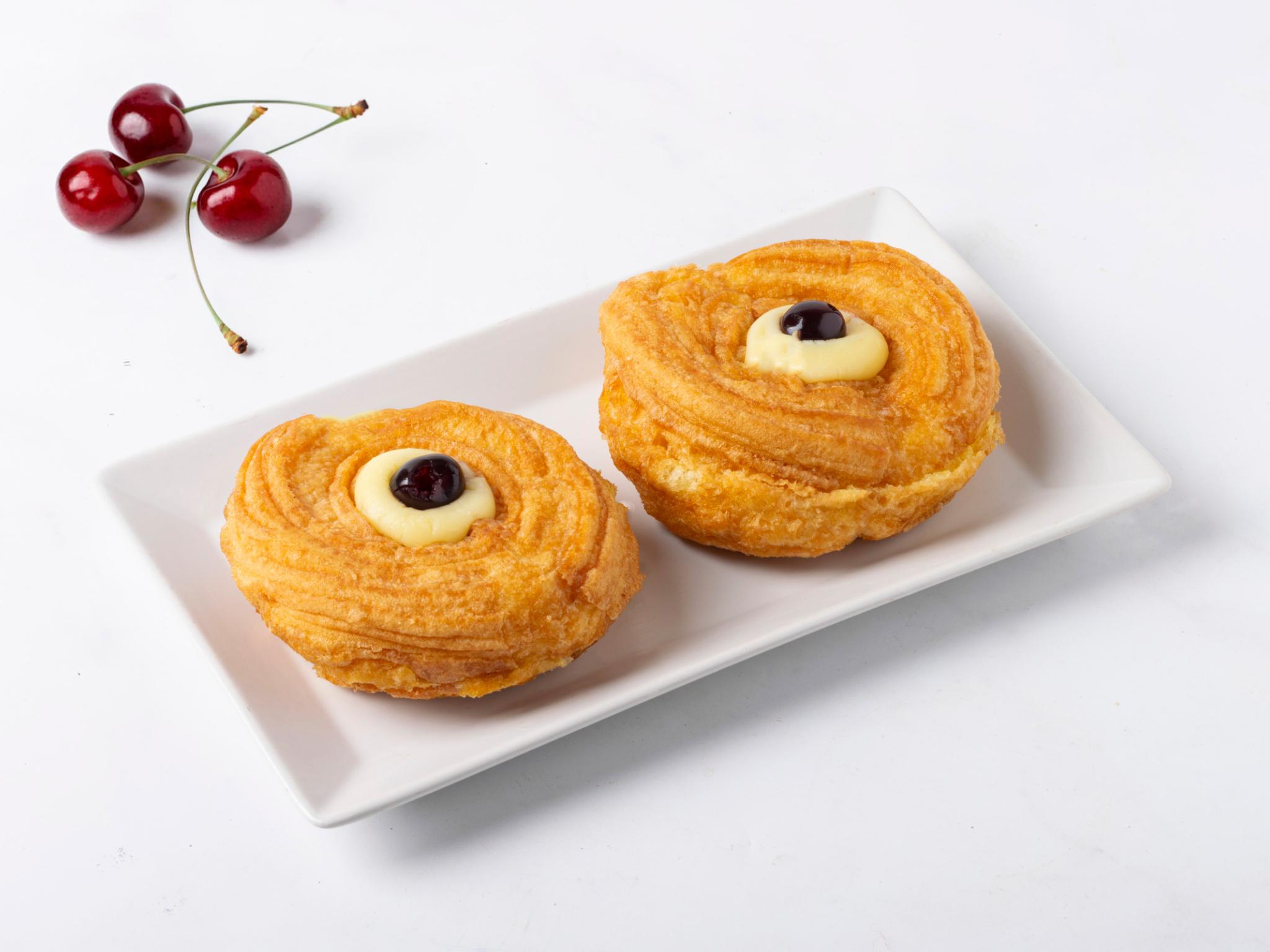 Zeppole fritte con crema pasticcera