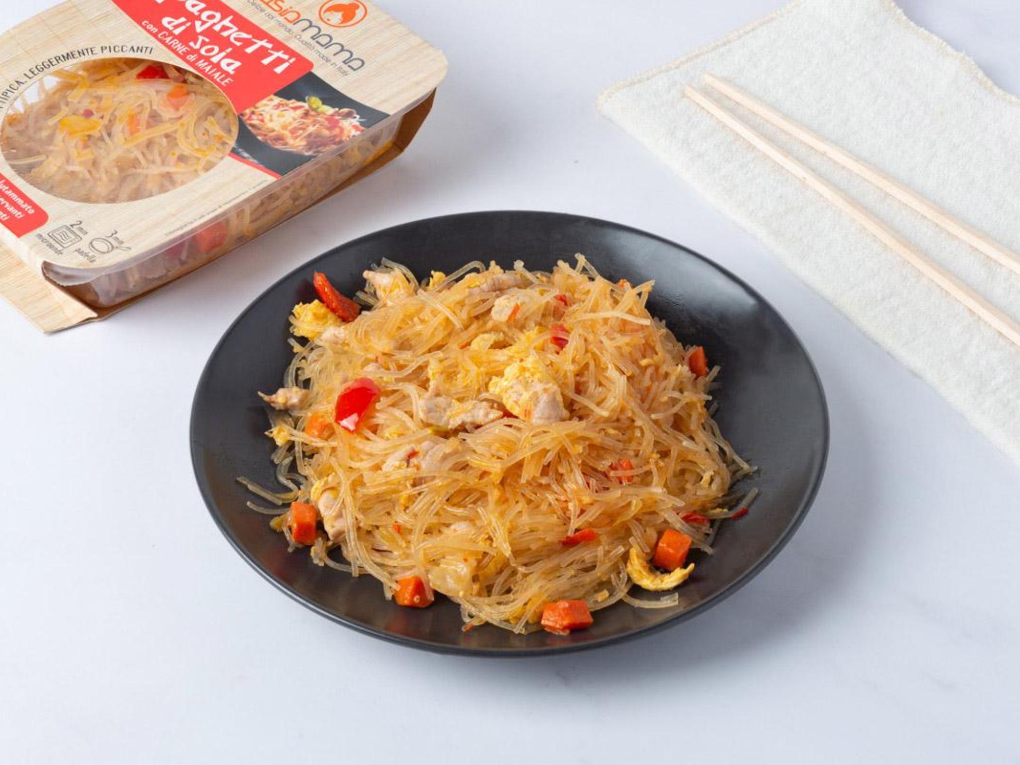 Spaghetti di soia con carne di maiale