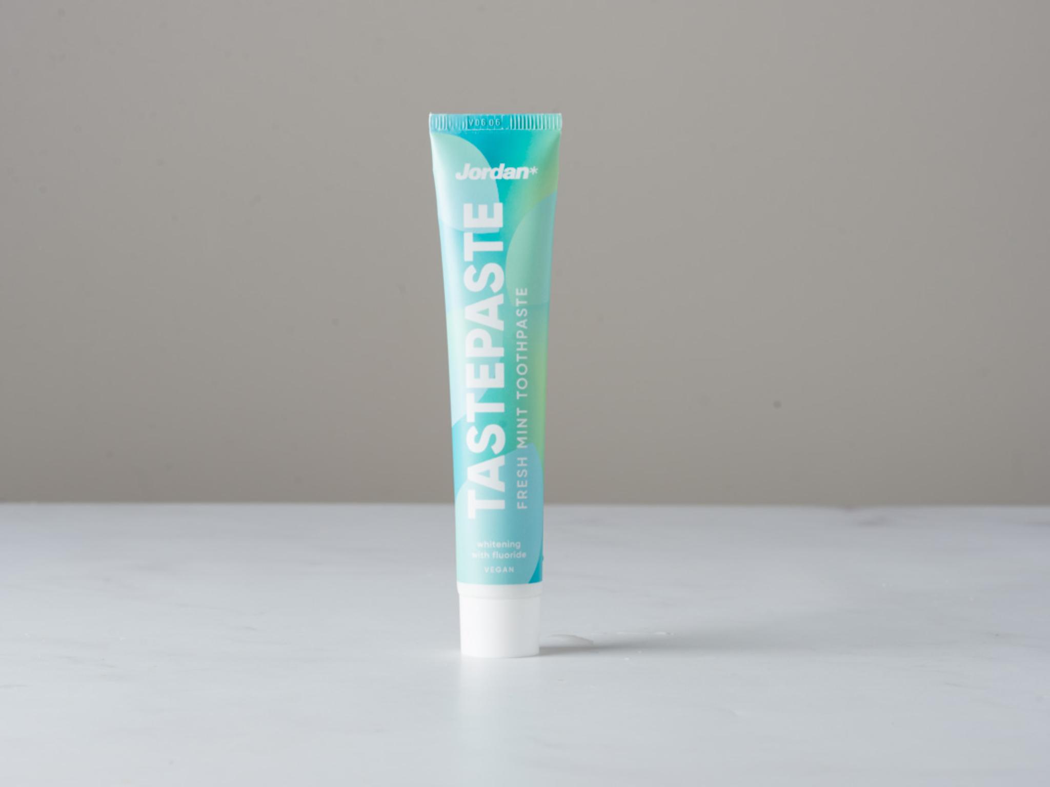 Dentifricio menta fresca sbiancante