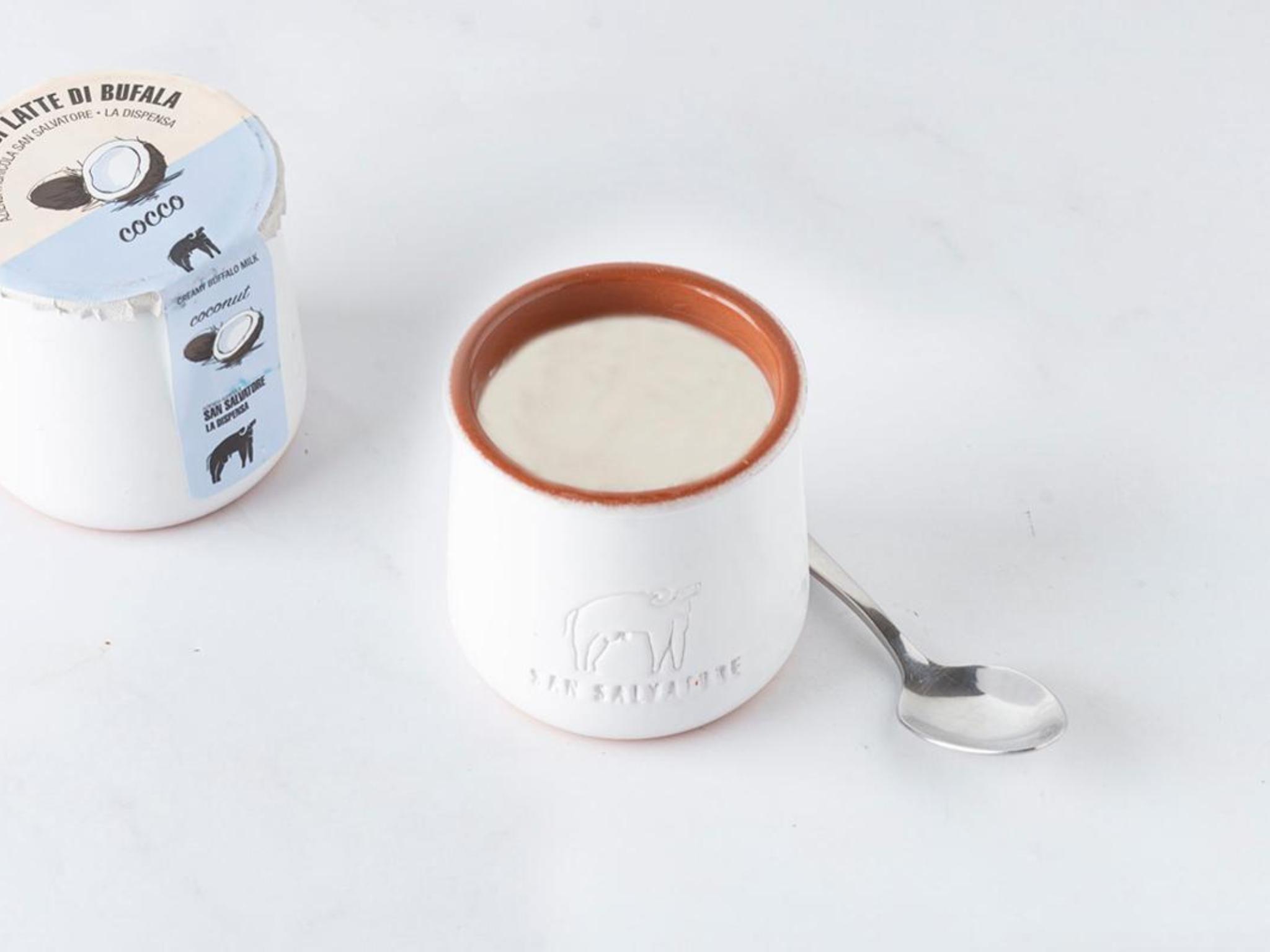 Cremoso di bufala al cocco