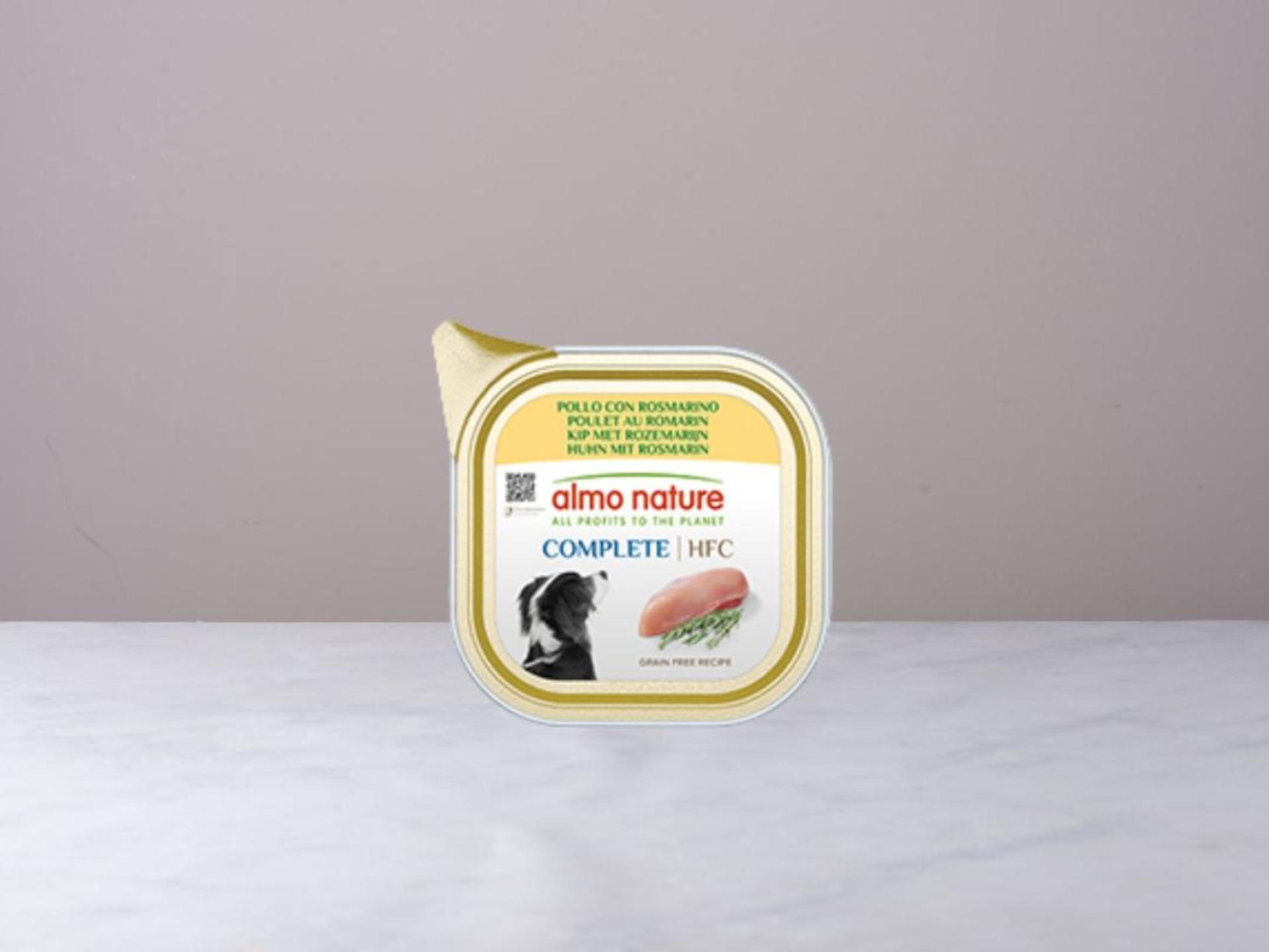 Vaschetta con pollo e rosmarino per cane