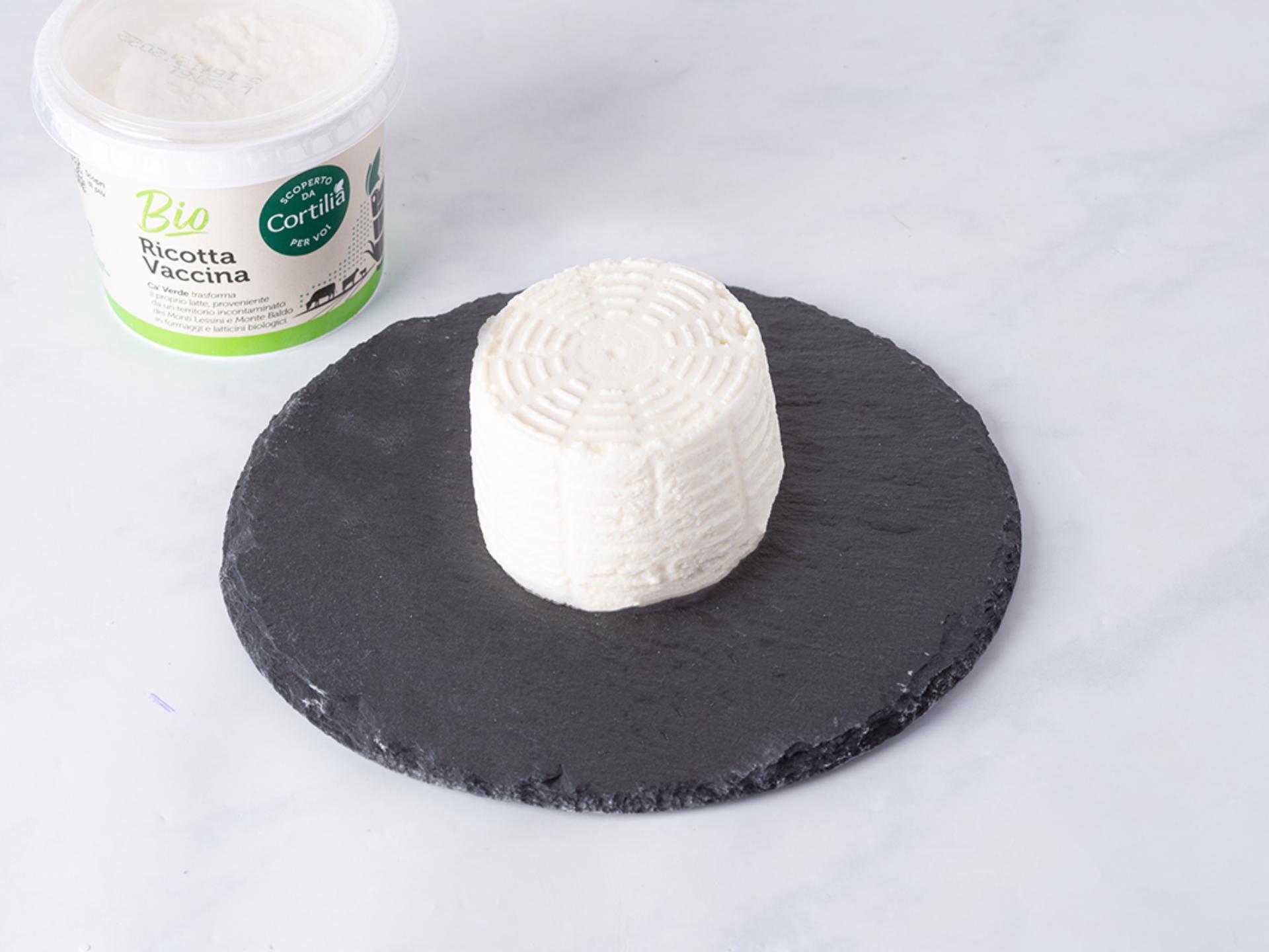 Ricotta vaccina BIO da Latte Fieno STG