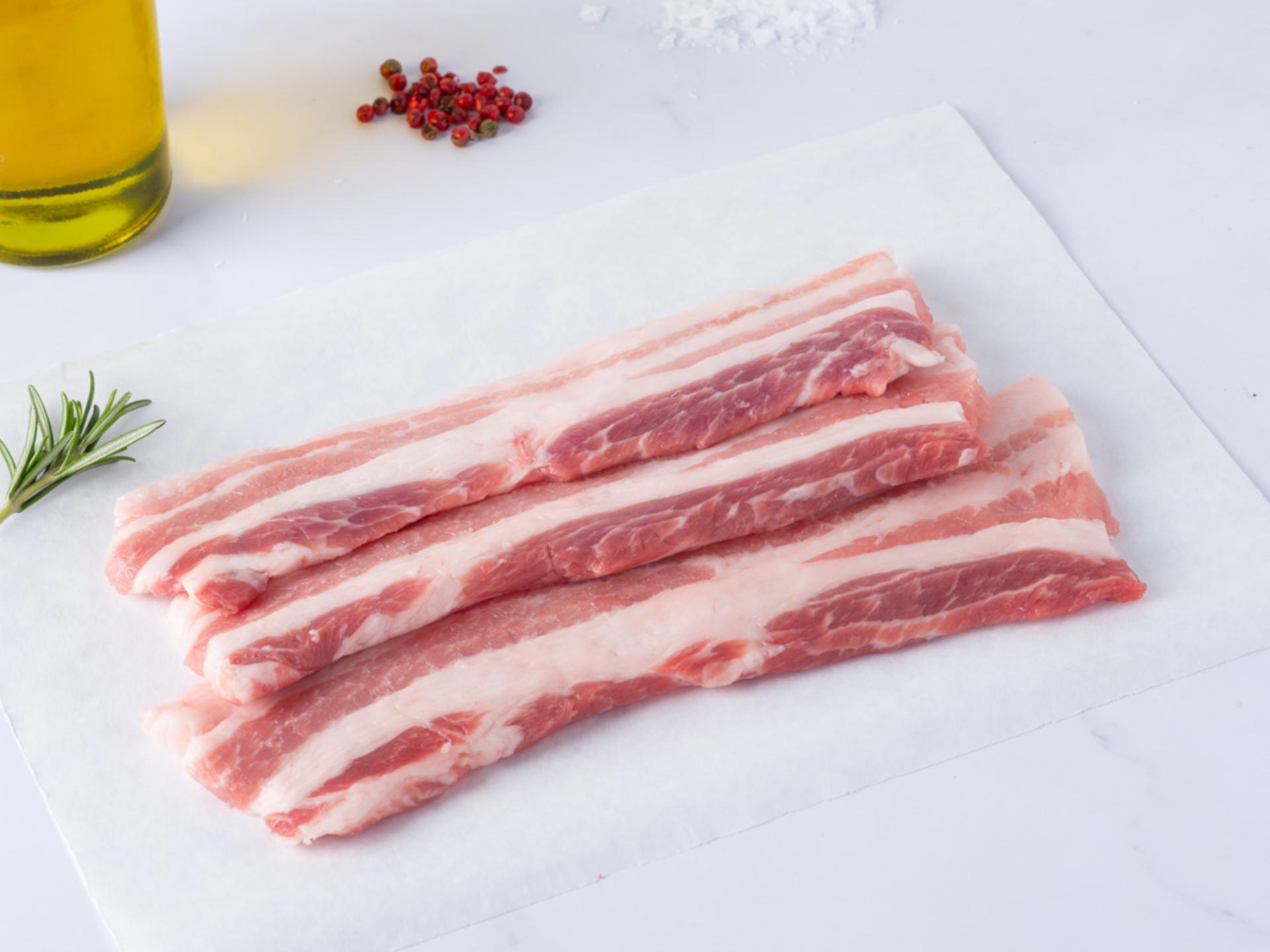 Pancetta fresca di suino etrusco a fette