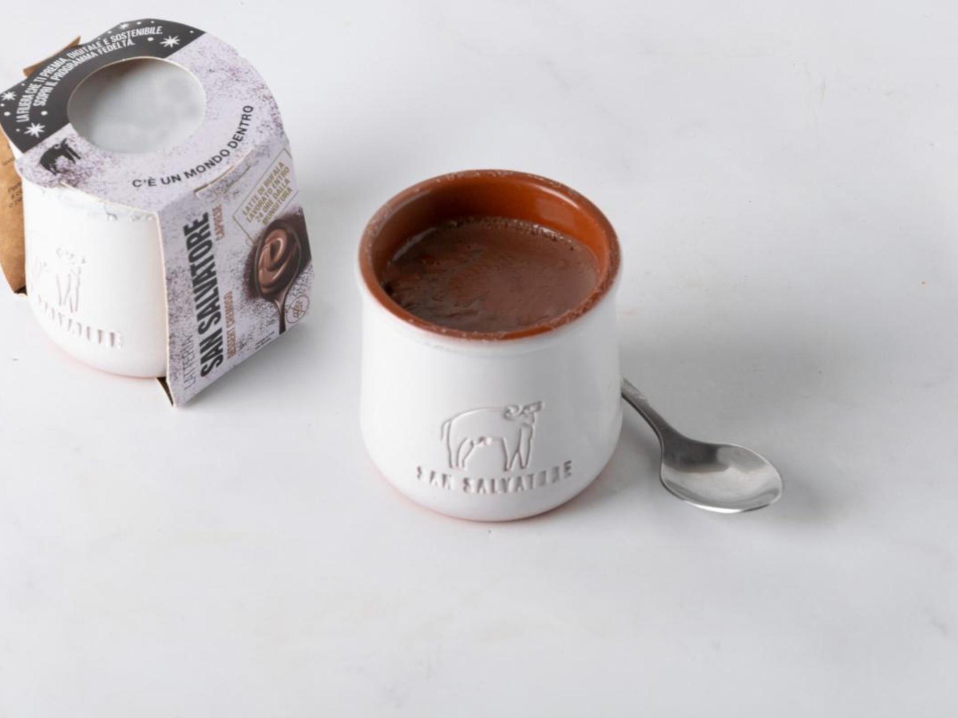 Cremoso di bufala alla torta caprese