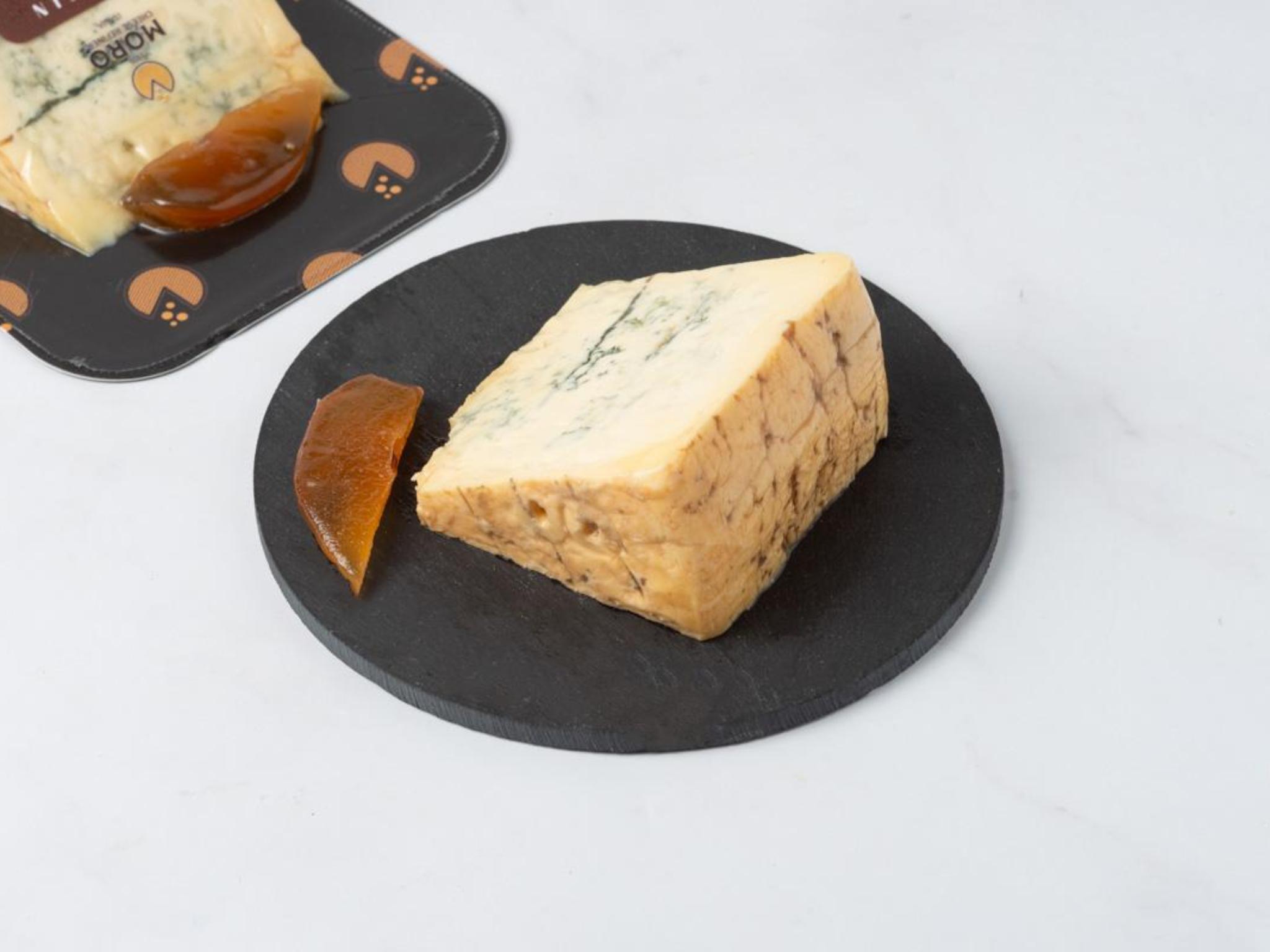 Formaggio "Martin" con pere e grappa