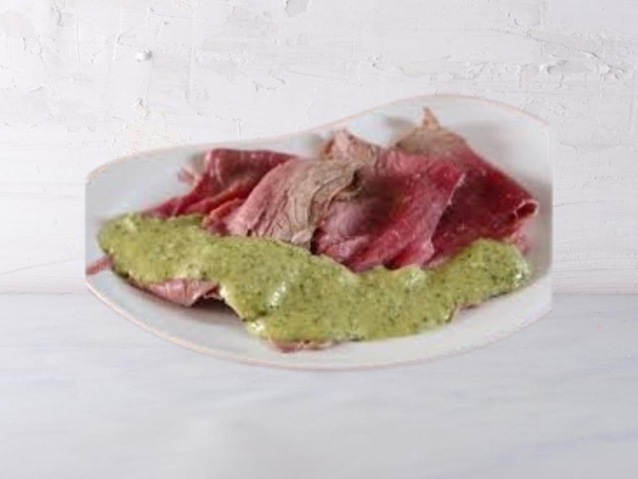 Roast beef con salsa verde