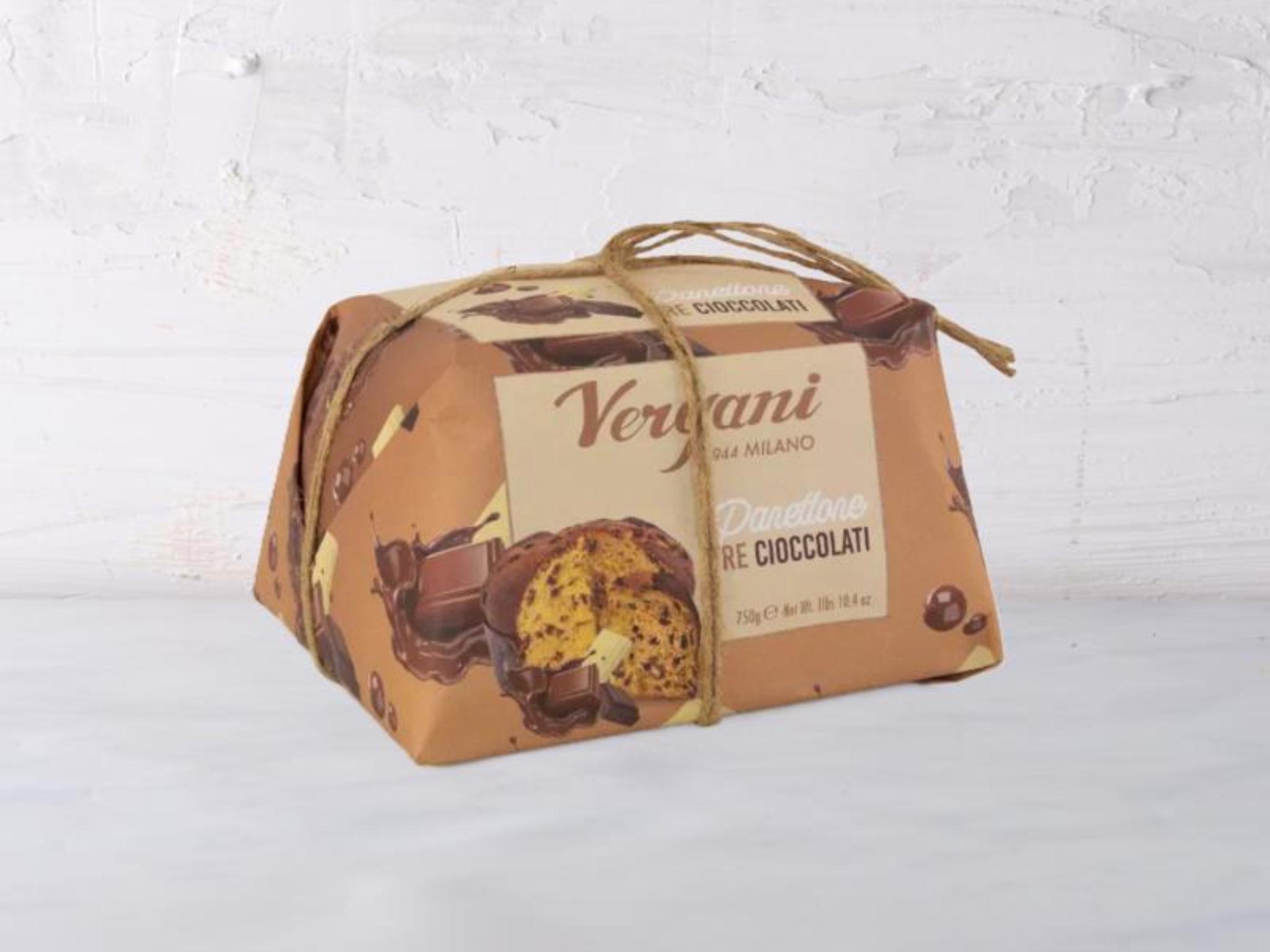 Pandoro ai tre cioccolati