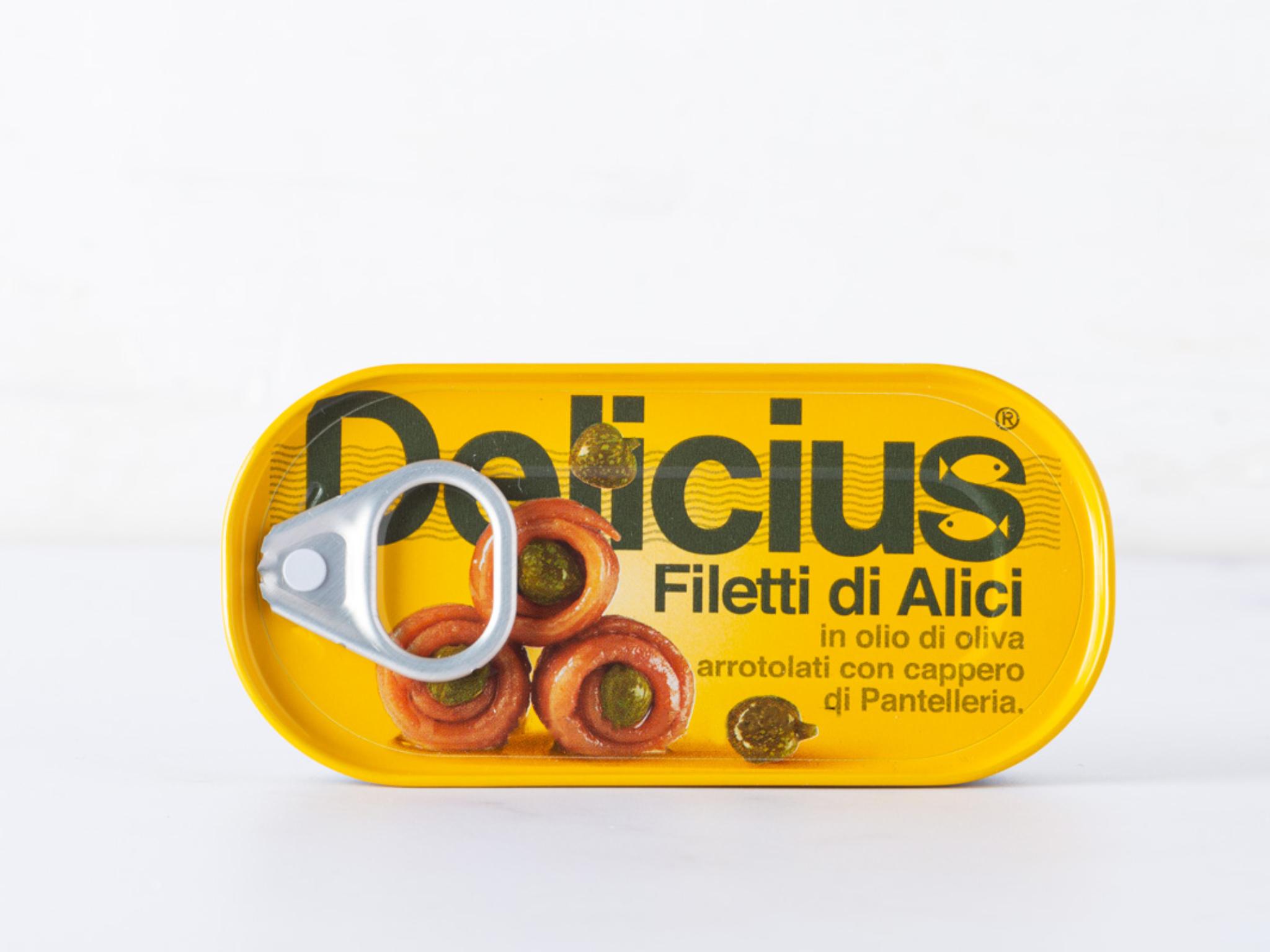 Filetti di alici con capperi di Pantelleria