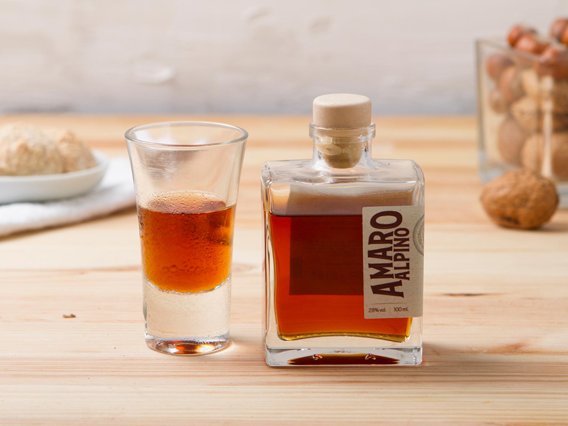 Amaro Alpino artigianale