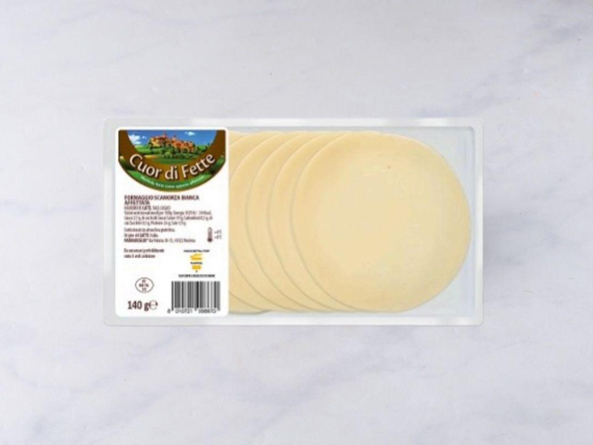 Scamorza bianca a fettte