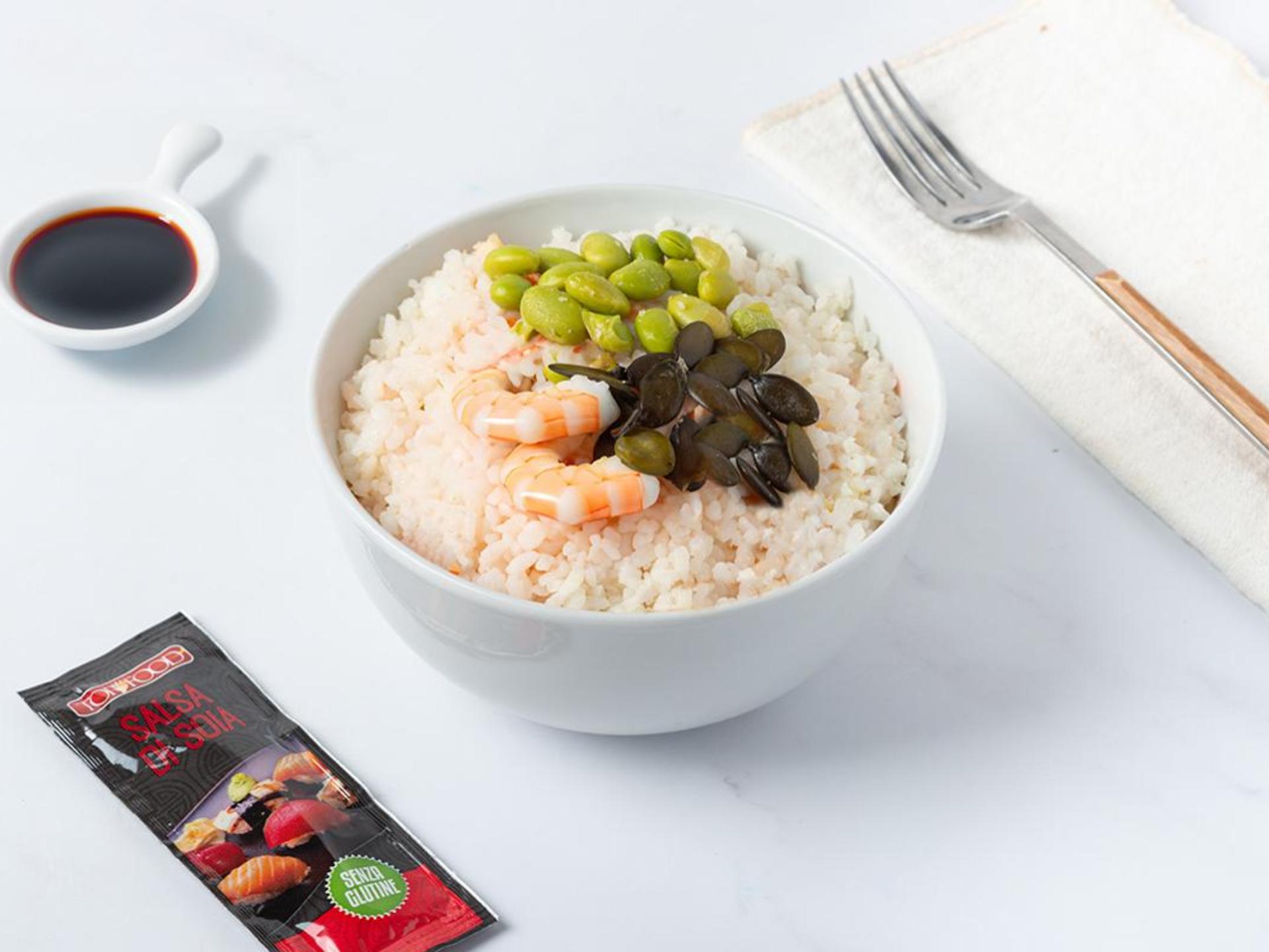 Poke con salmone cotto e mazzancolle