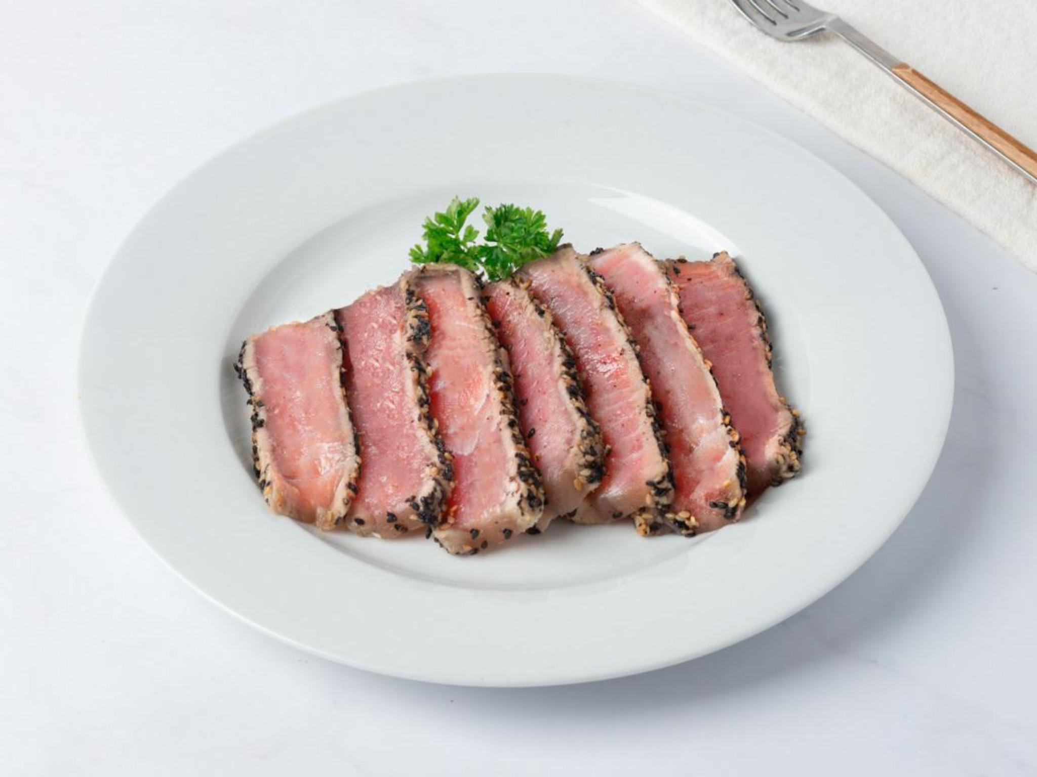 Tagliata di tonno con sesamo
