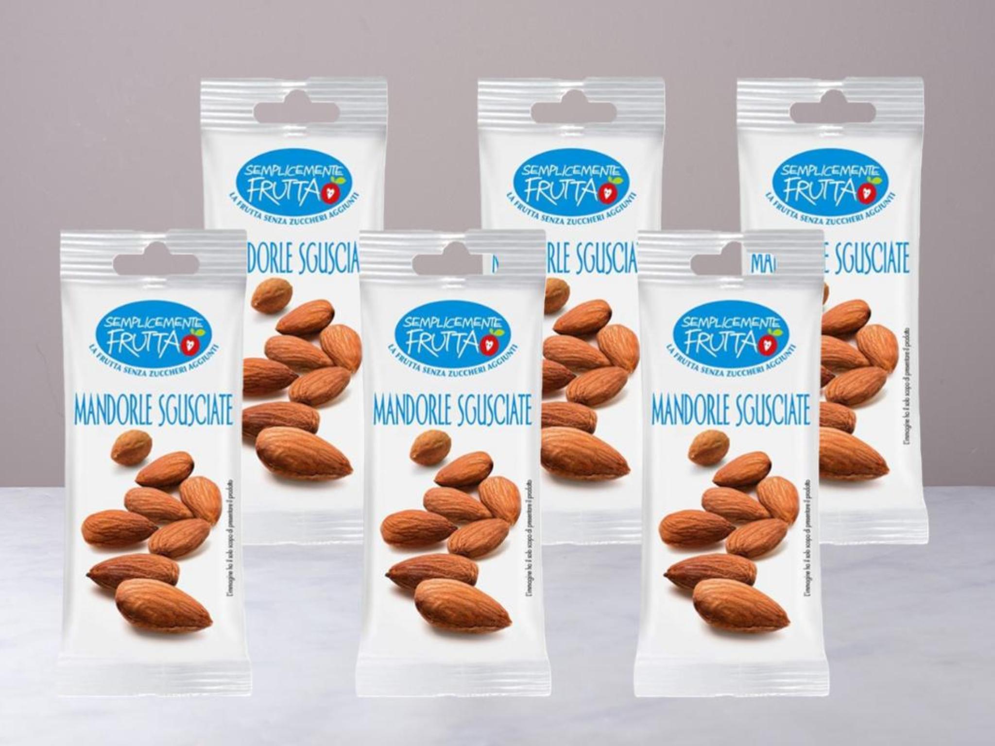 6 mandorle sgusciate
