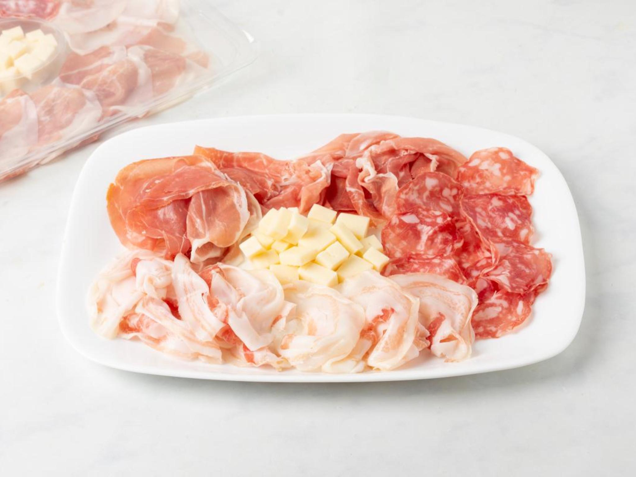 Aperi Mania con salumi misti e formaggio