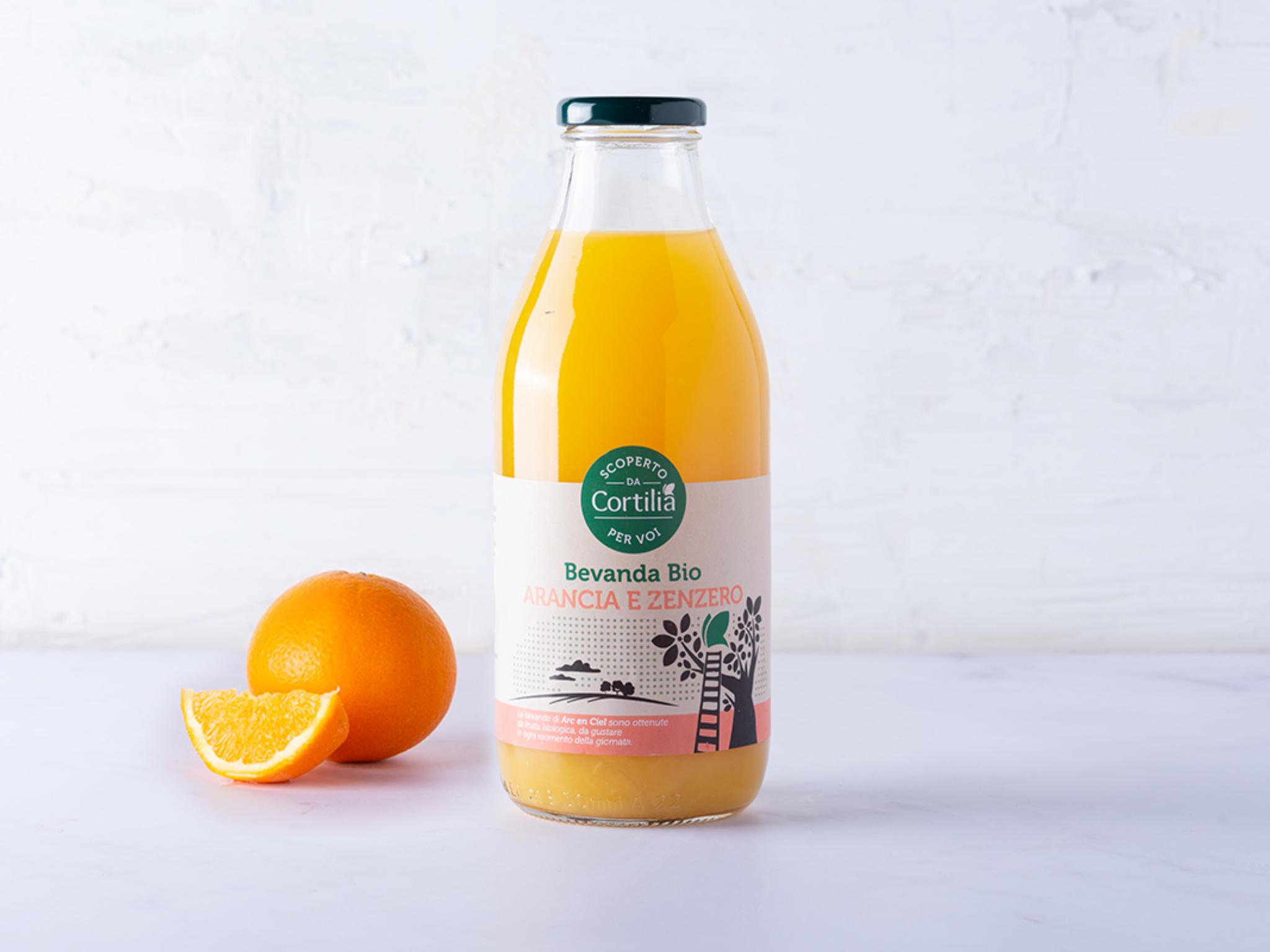 6 Bevanda arancia, zenzero e mela BIO