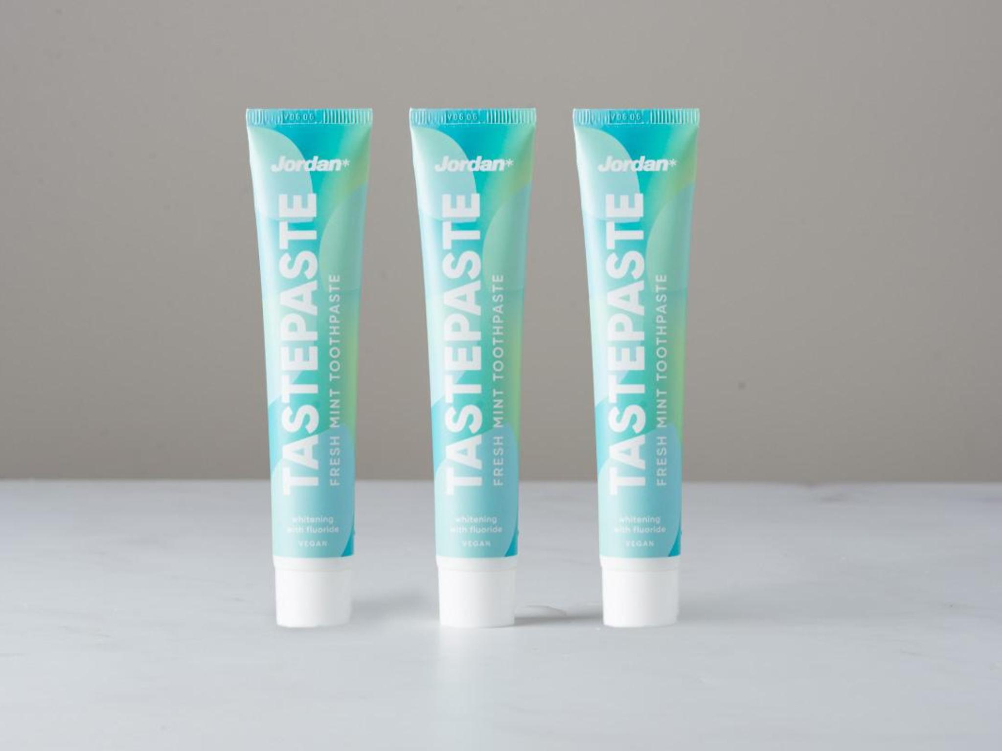 3 dentifrici sbiancanti alla menta fresca