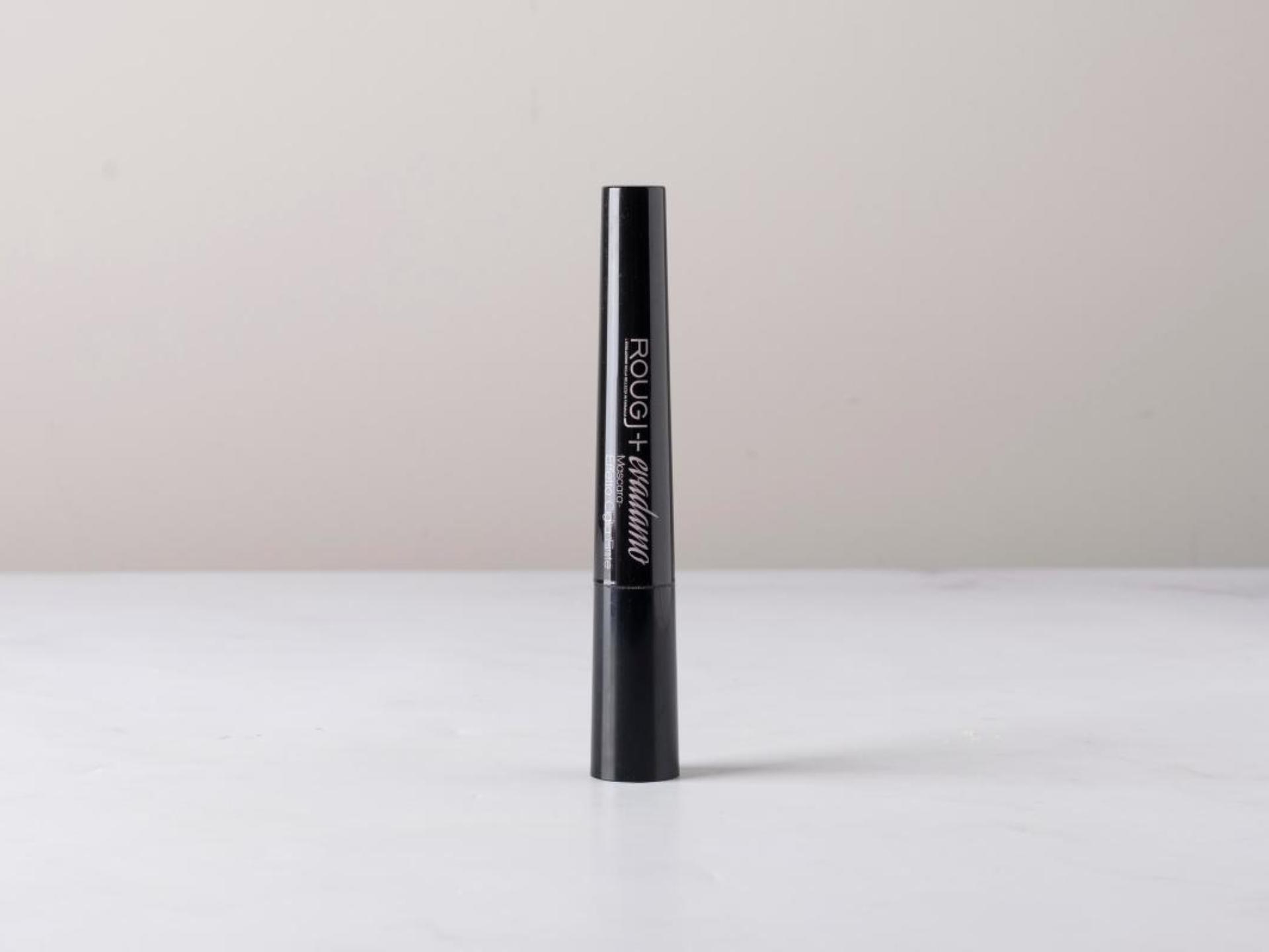 Mascara effetto ciglia finte