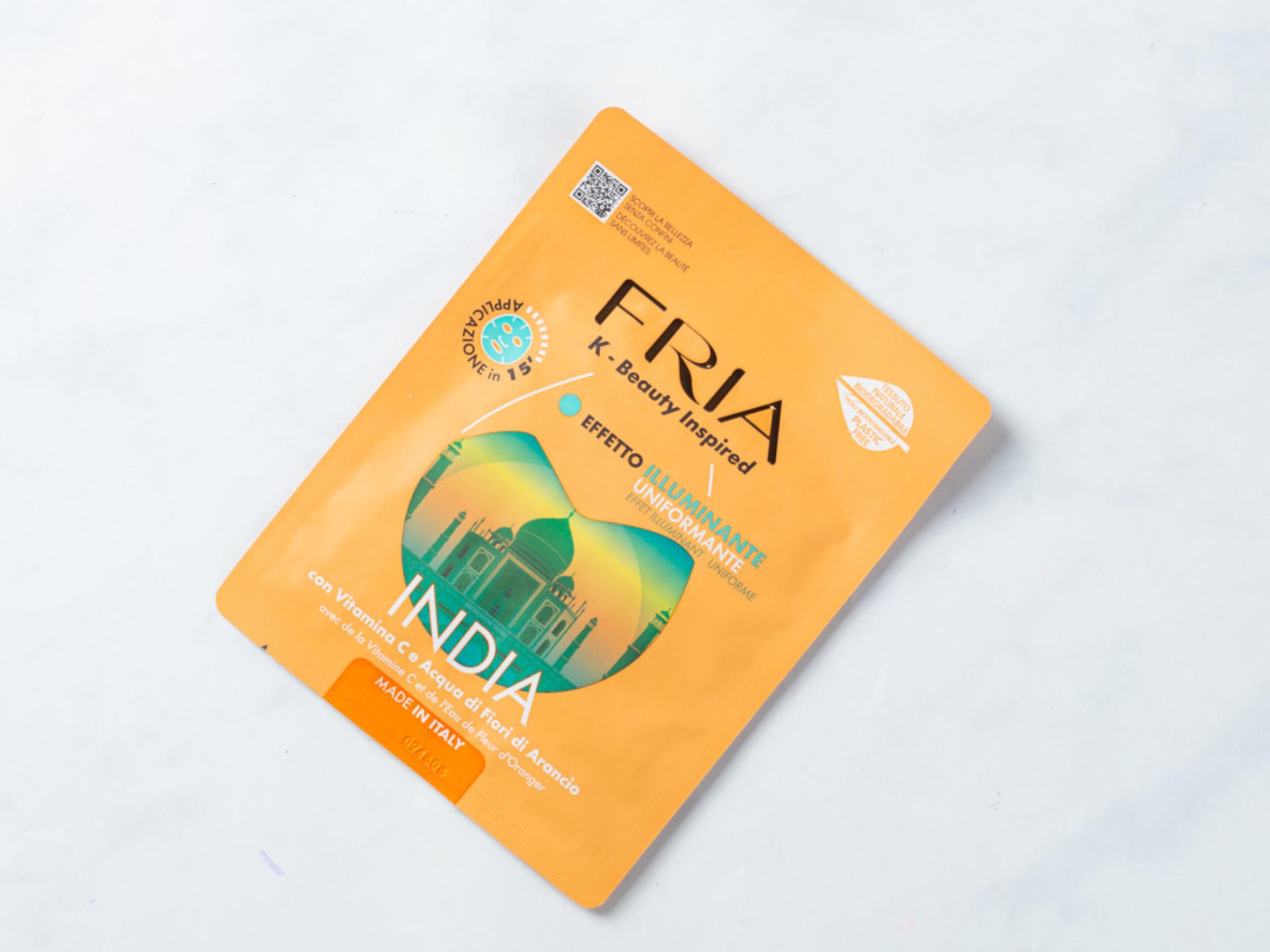 Maschera viso illuminante