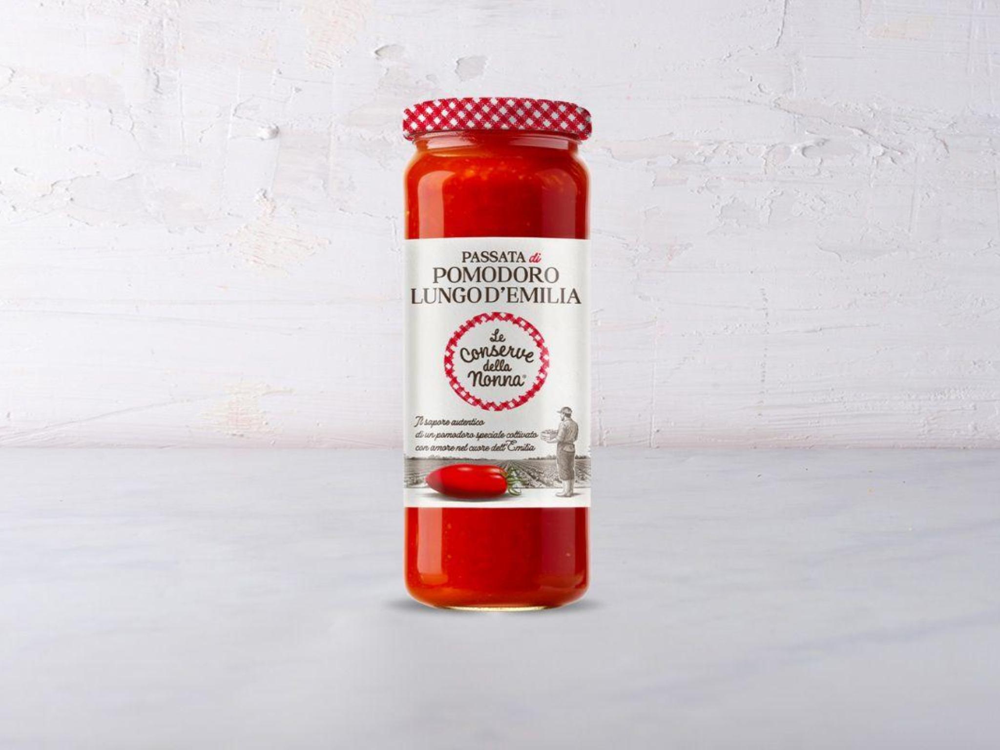 Passata di pomodoro lungo d'Emilia