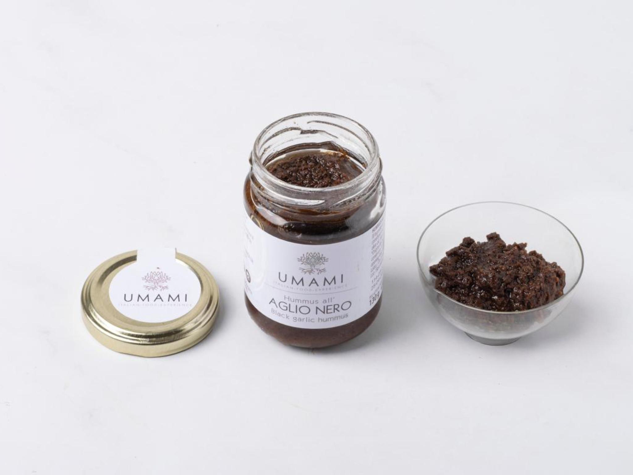 Hummus all'aglio nero