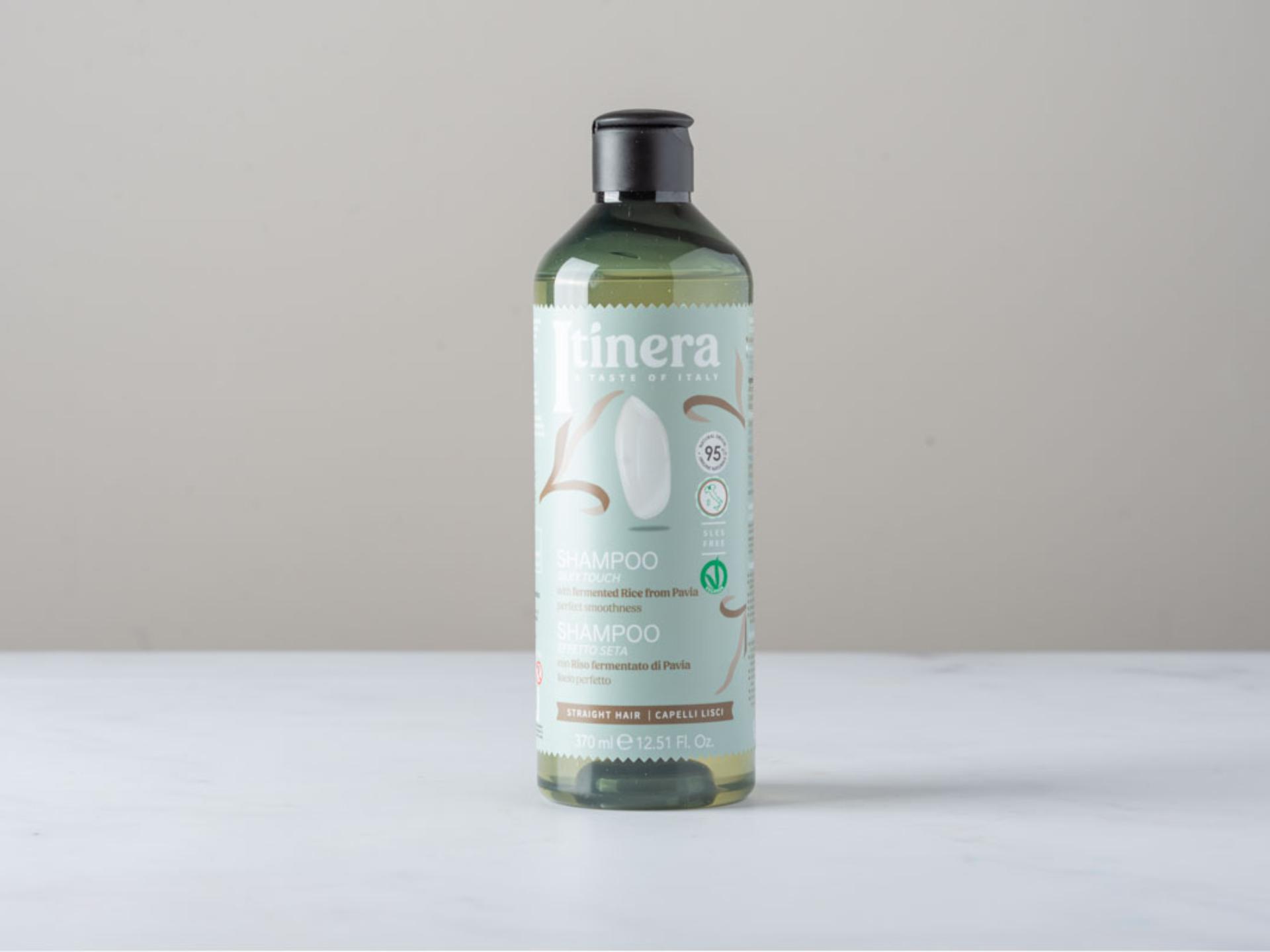 Shampoo effetto seta con riso fermentato di Pavia